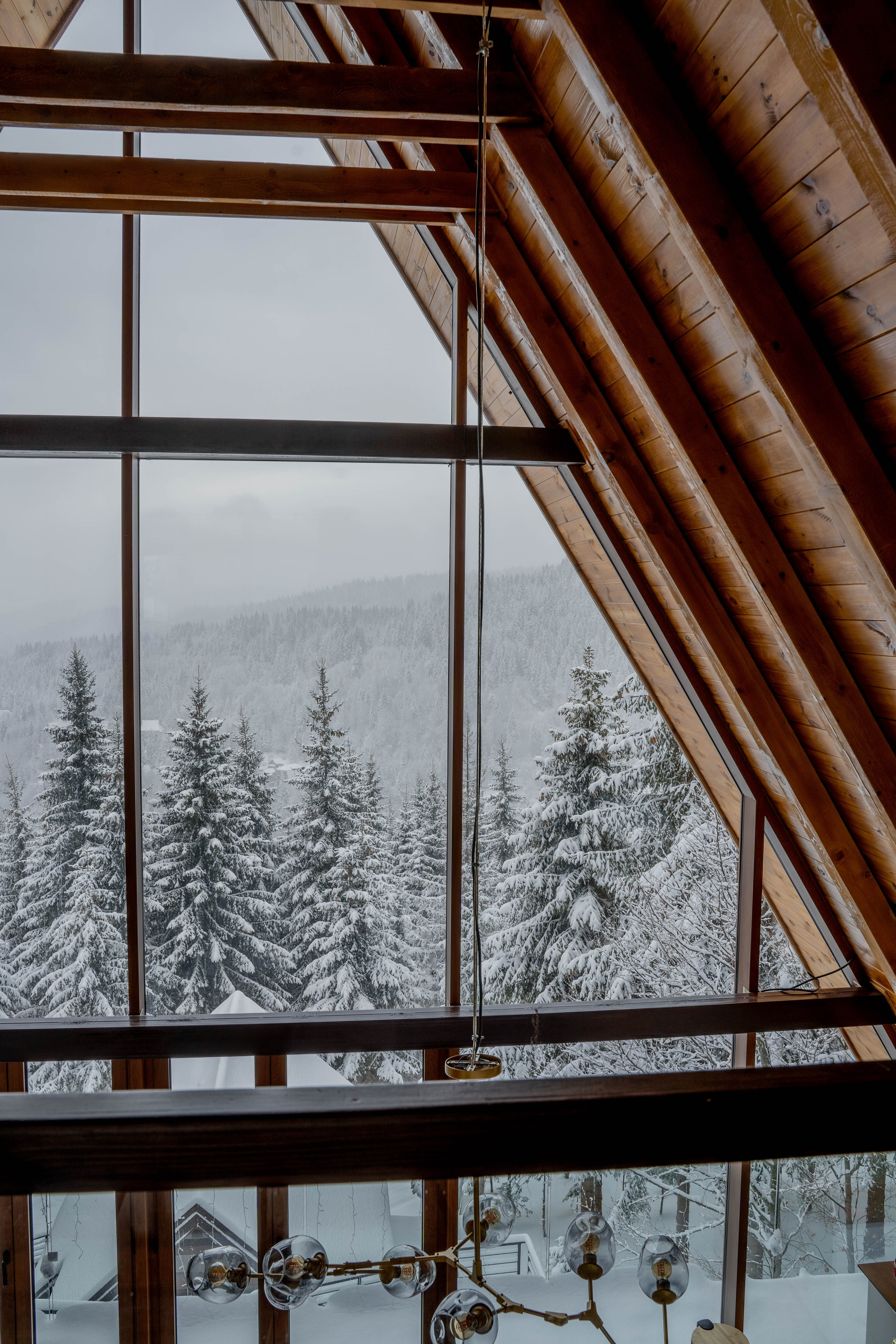 Sofia Kop. Photographer Liana Sudets Serbia Kopaonik Brzece Brus