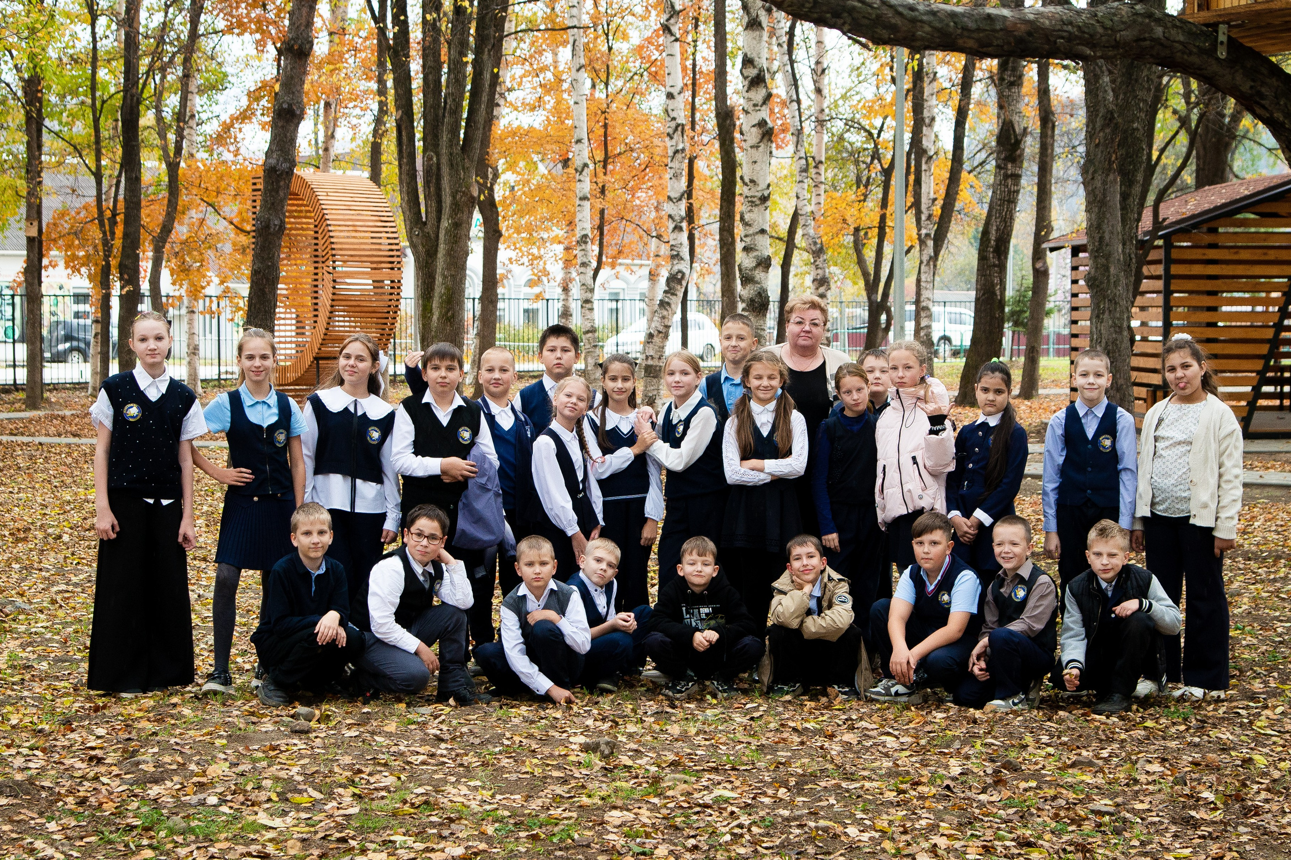 Сквер «Слава Горнякам» Начальная школа. Выпускные Альбомы и Фотосессии п. Кавалерово