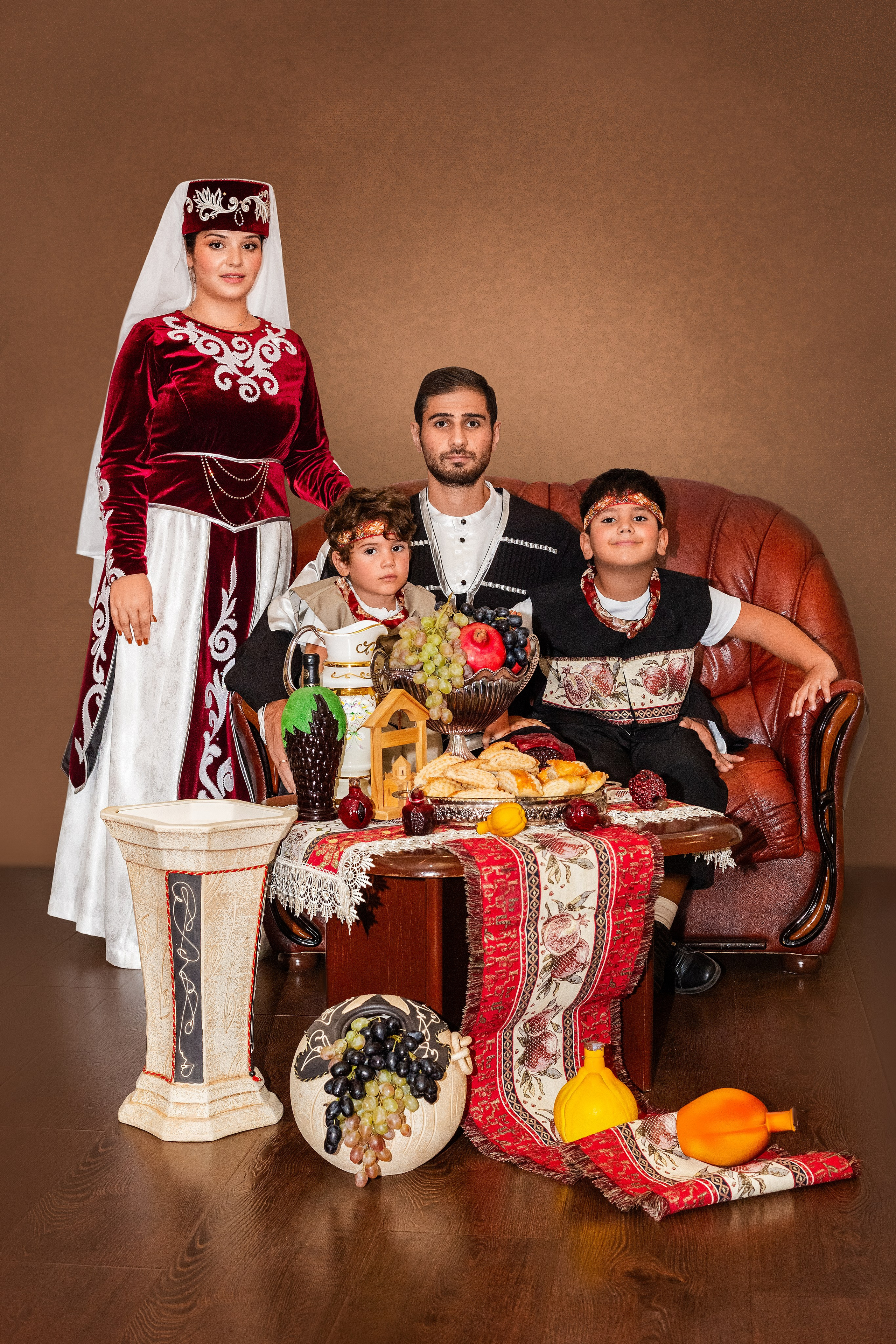 Фотопроект «Моя национальная семья». Фотограф новорожденных и детский фотограф в Радужном Васильева Елена