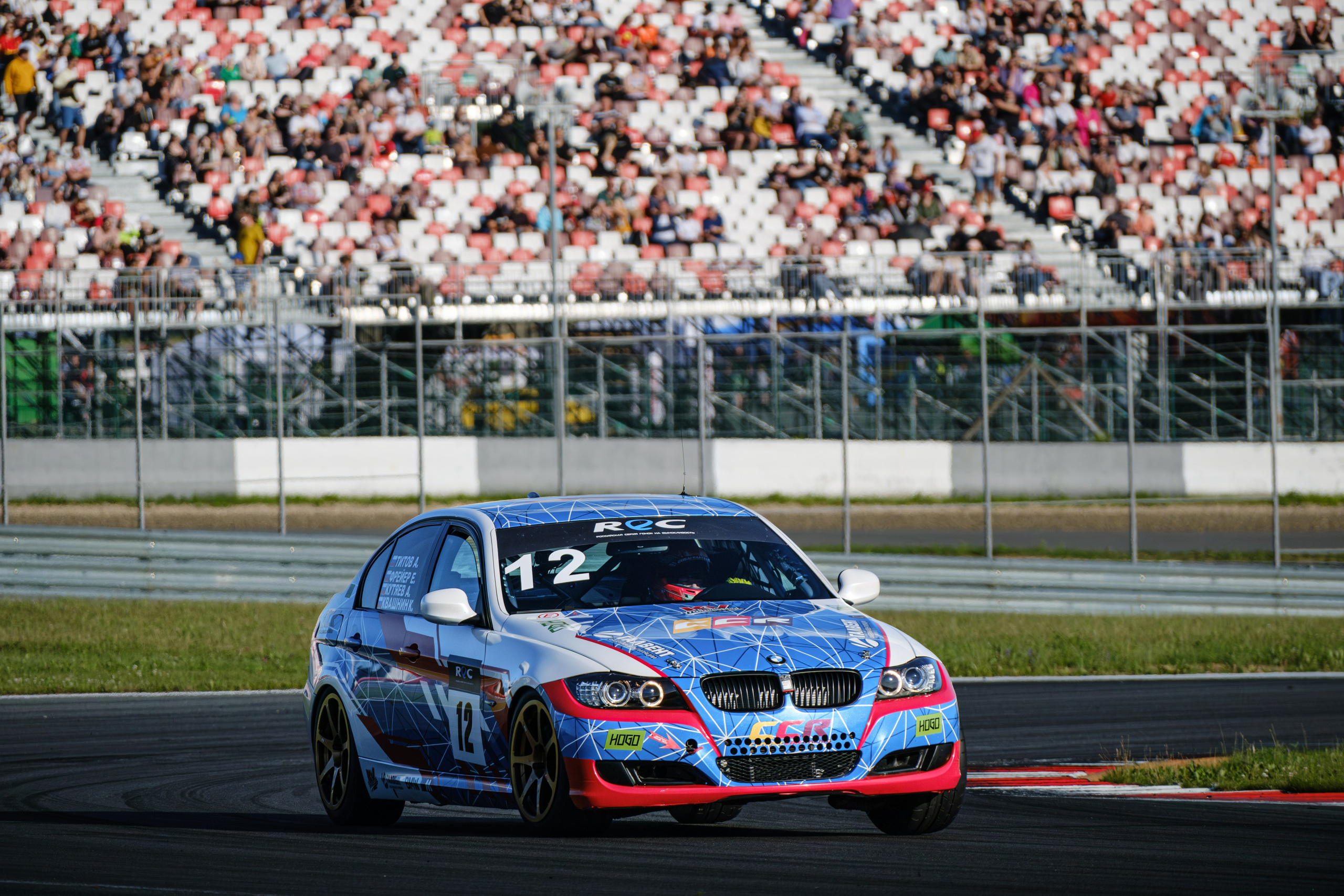 Российская серия гонок на выносливость. Авто и мотоспорт — фотограф Антон Медведев iCoguar