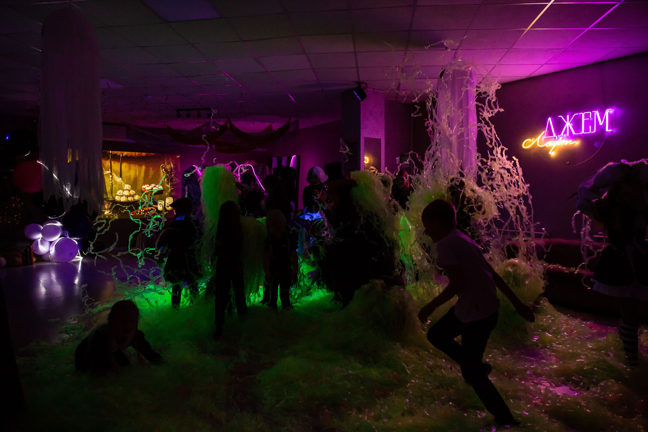 Ужаснооо отрывная вечеринка. Семейный и детский фотограф Анна Петракова