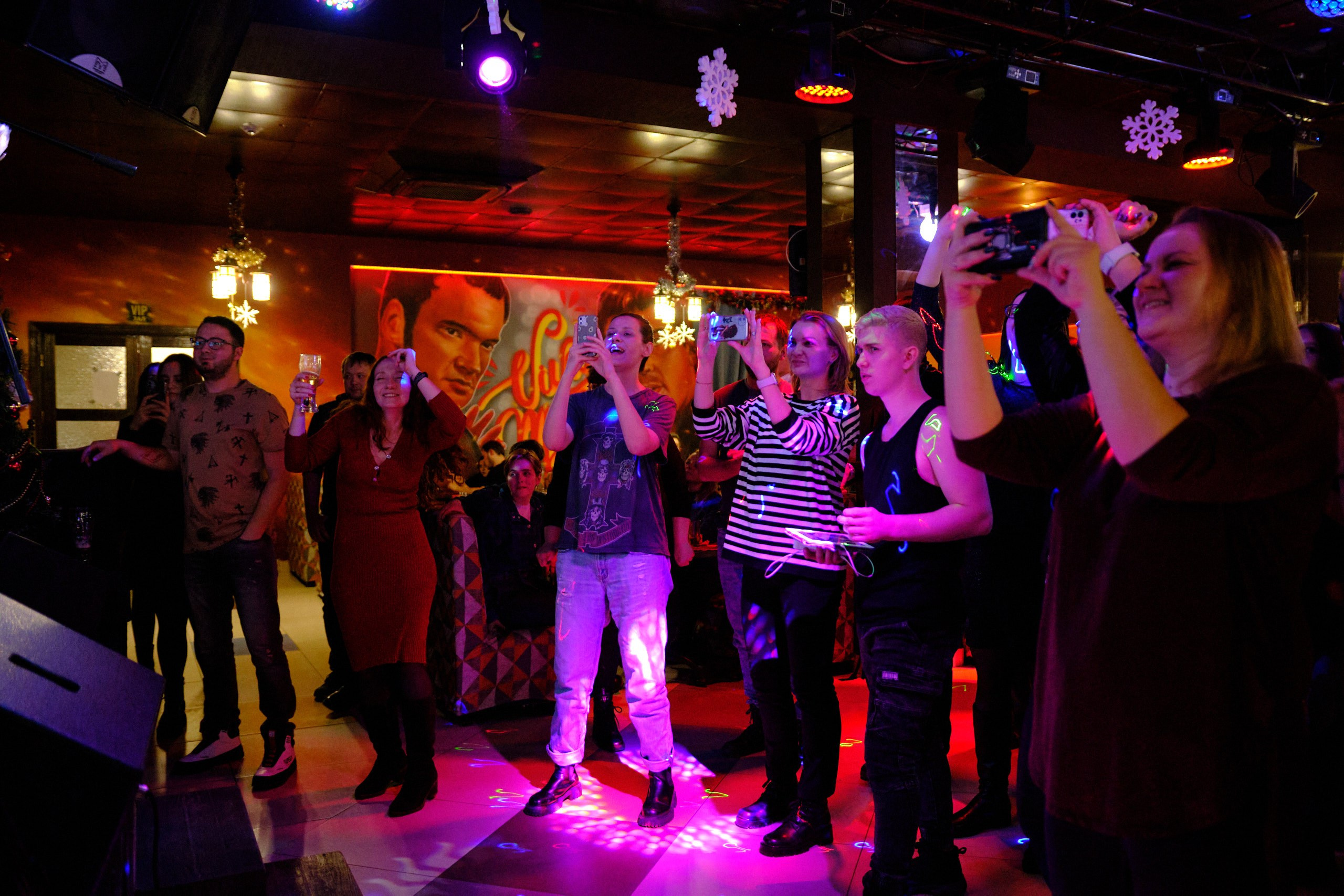 CocoBongo. Антон Ив