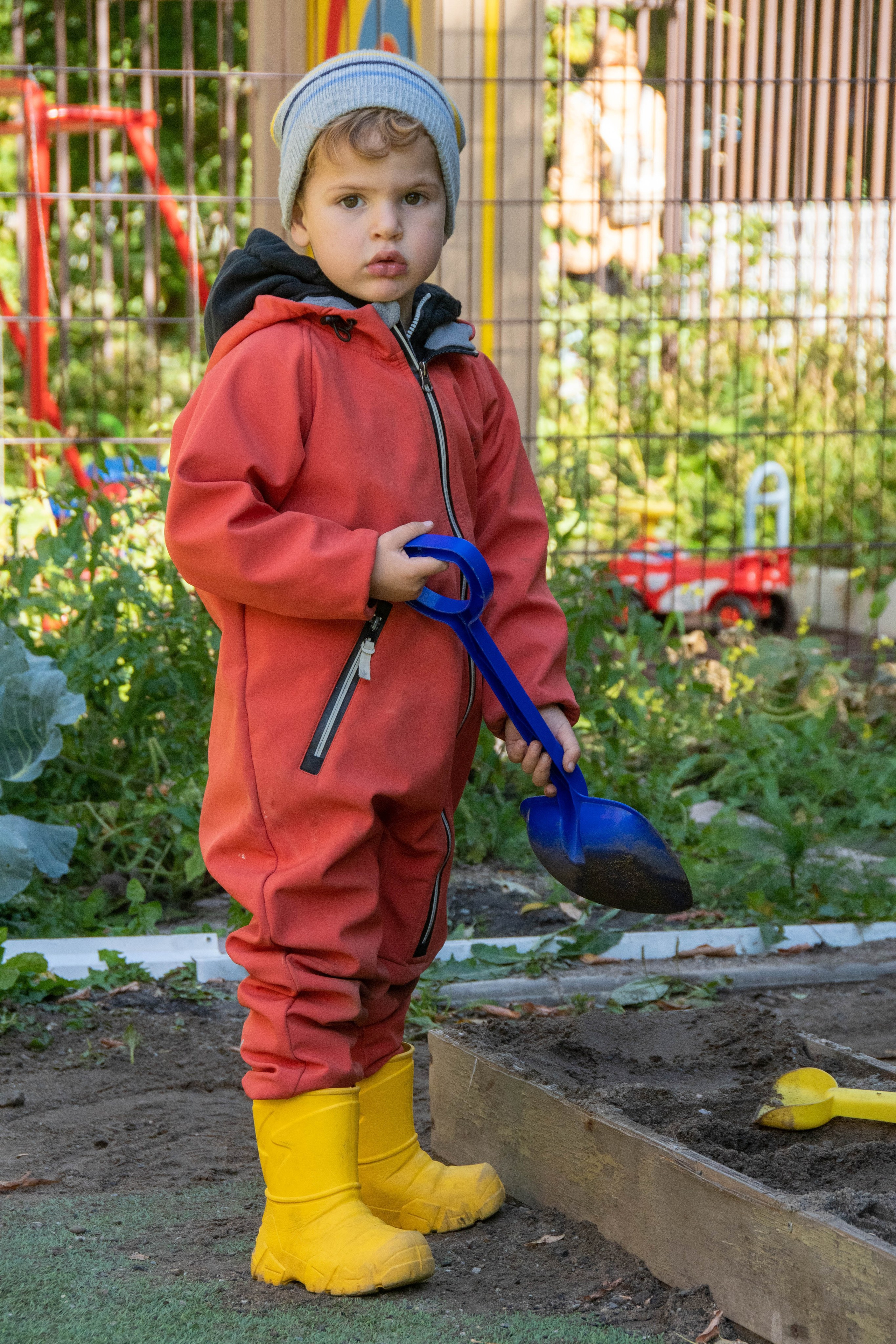 2023 г. День дошкольного работника и прогулка. Репортажный и детский фотограф в Новосибирске