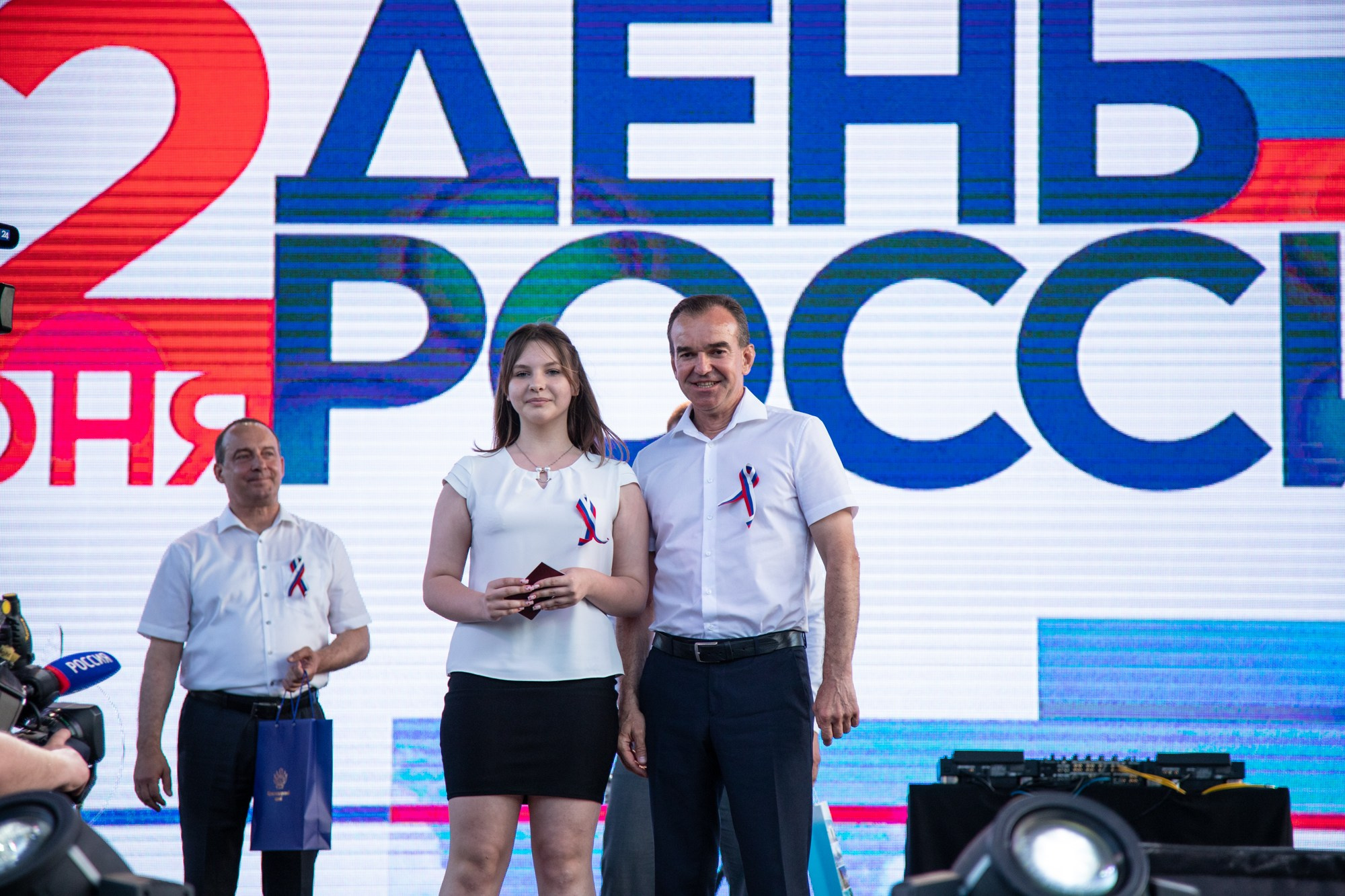 День России в Краснодаре 2022. Репортажный, промышленный и маркетплейс-фотограф Дмитрий Чернат