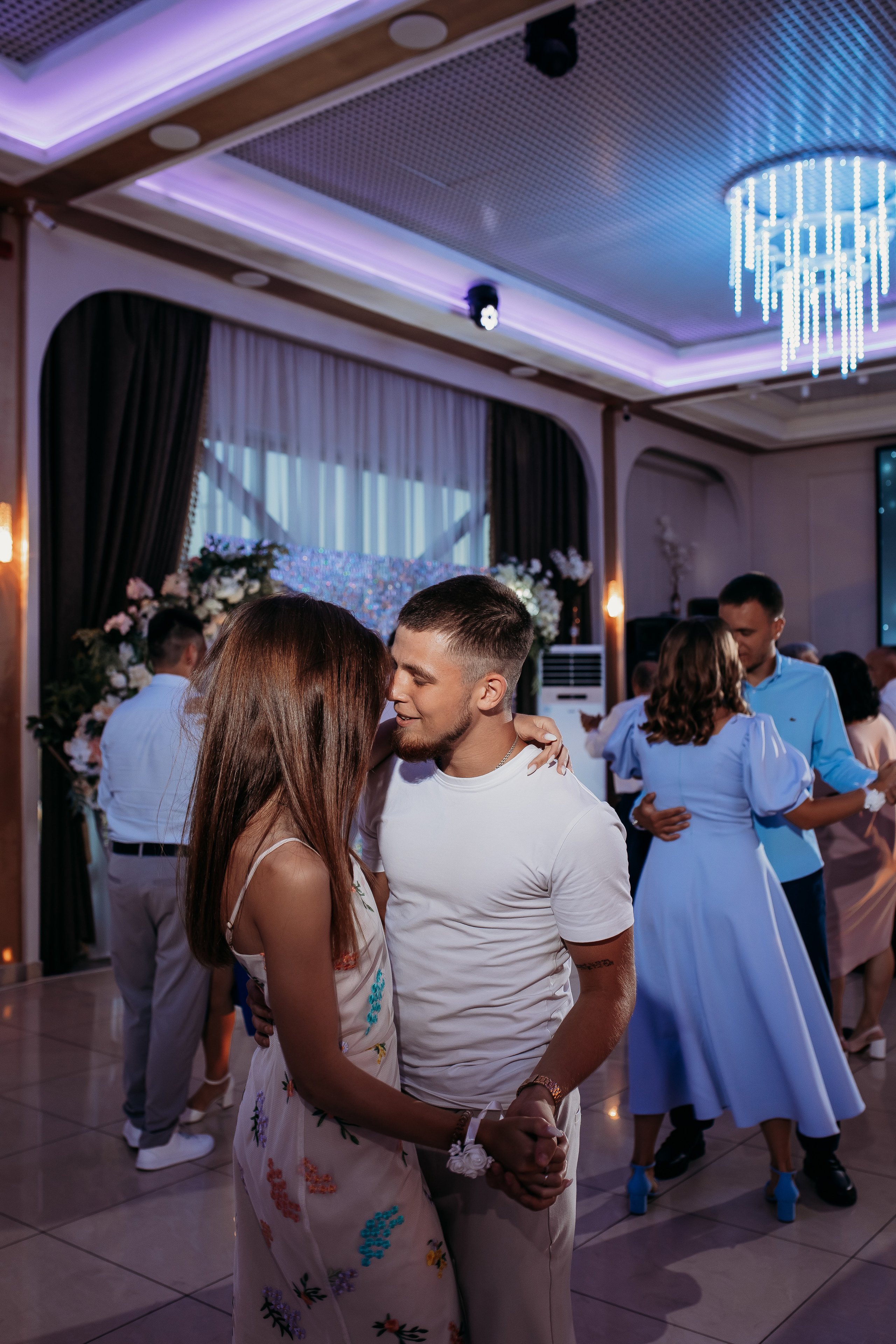 Кристина и Валерий. Фотограф Тимербаева Алина г. Сургут