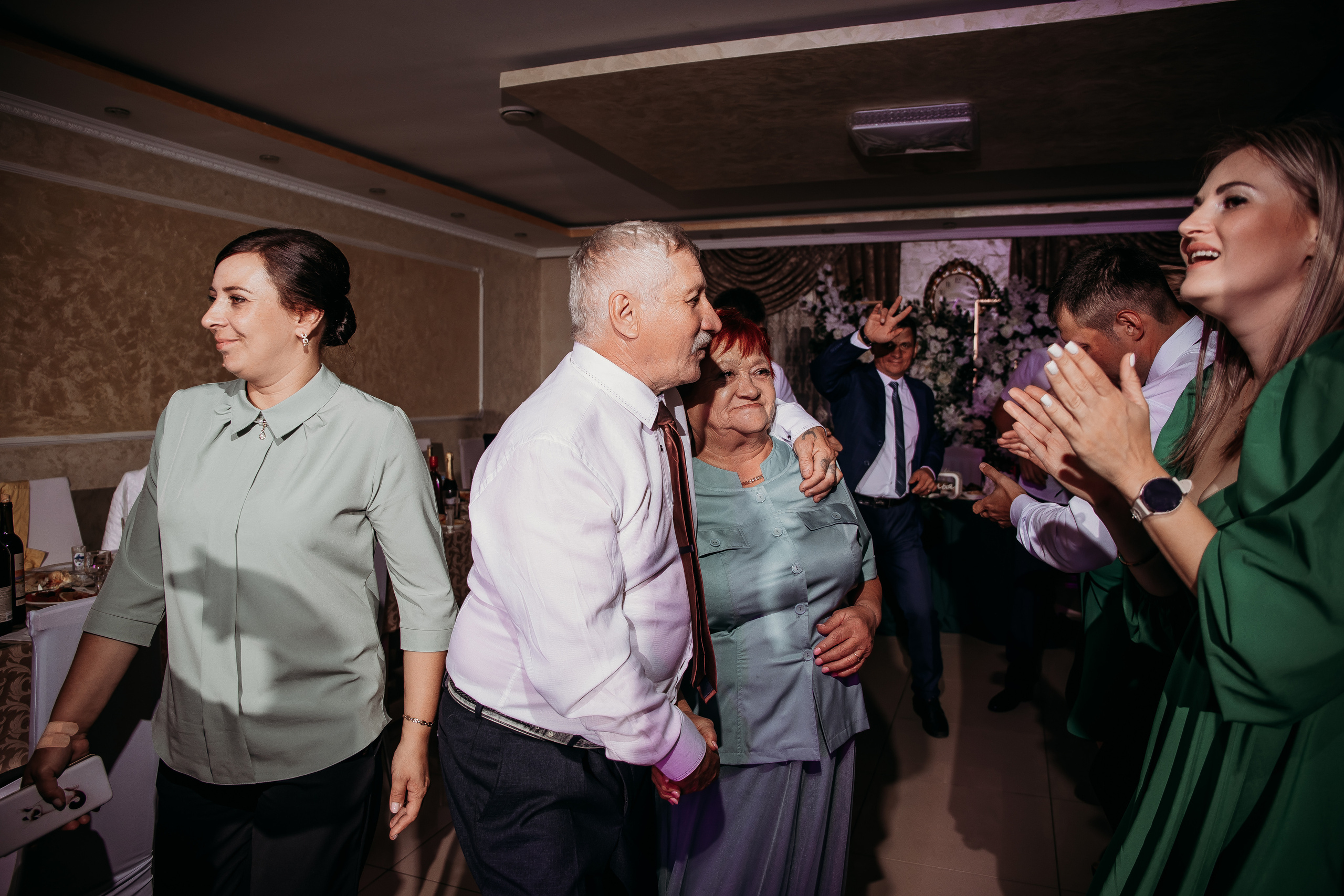 Елизавета и Дмитрий. Фотограф Тимербаева Алина г. Сургут