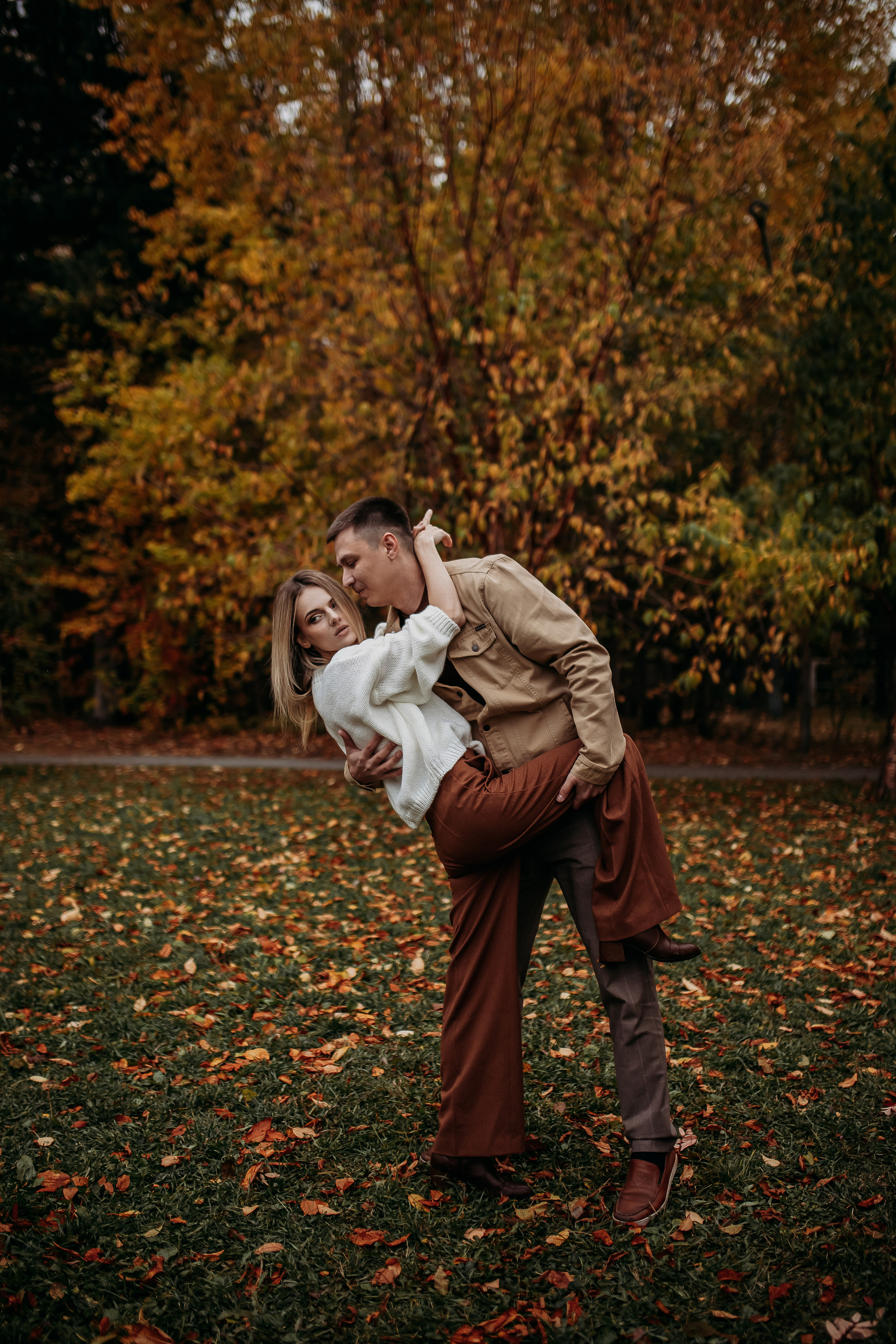 Настя и Ринат. Фотограф Тимербаева Алина г. Сургут