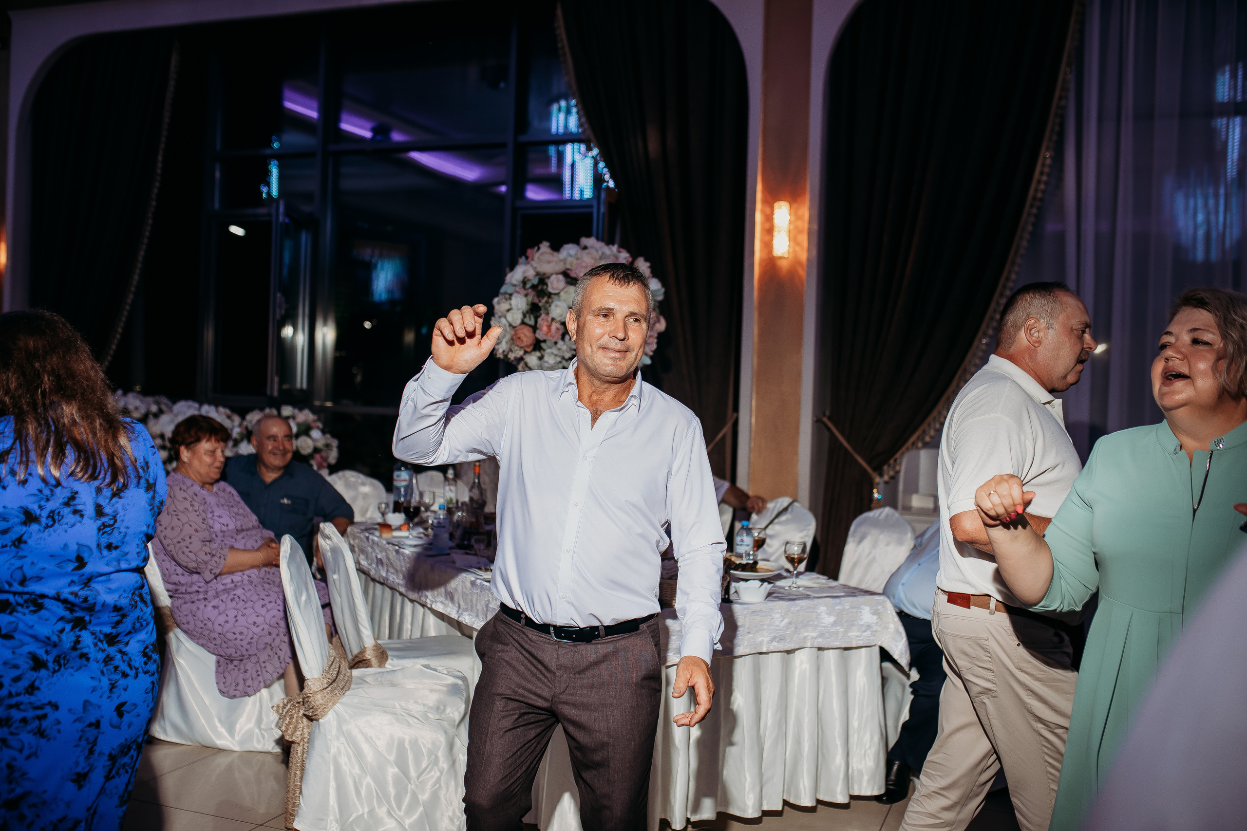 Кристина и Валерий. Фотограф Тимербаева Алина г. Сургут