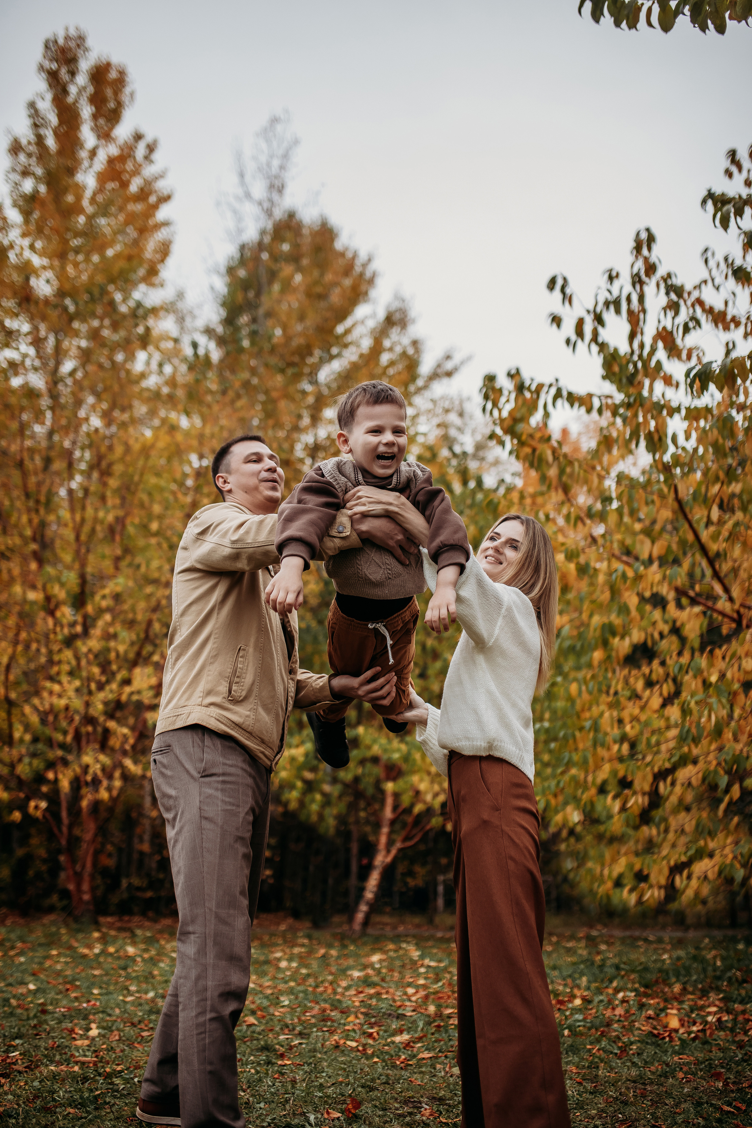 Настя и Ринат. Фотограф Тимербаева Алина г. Сургут