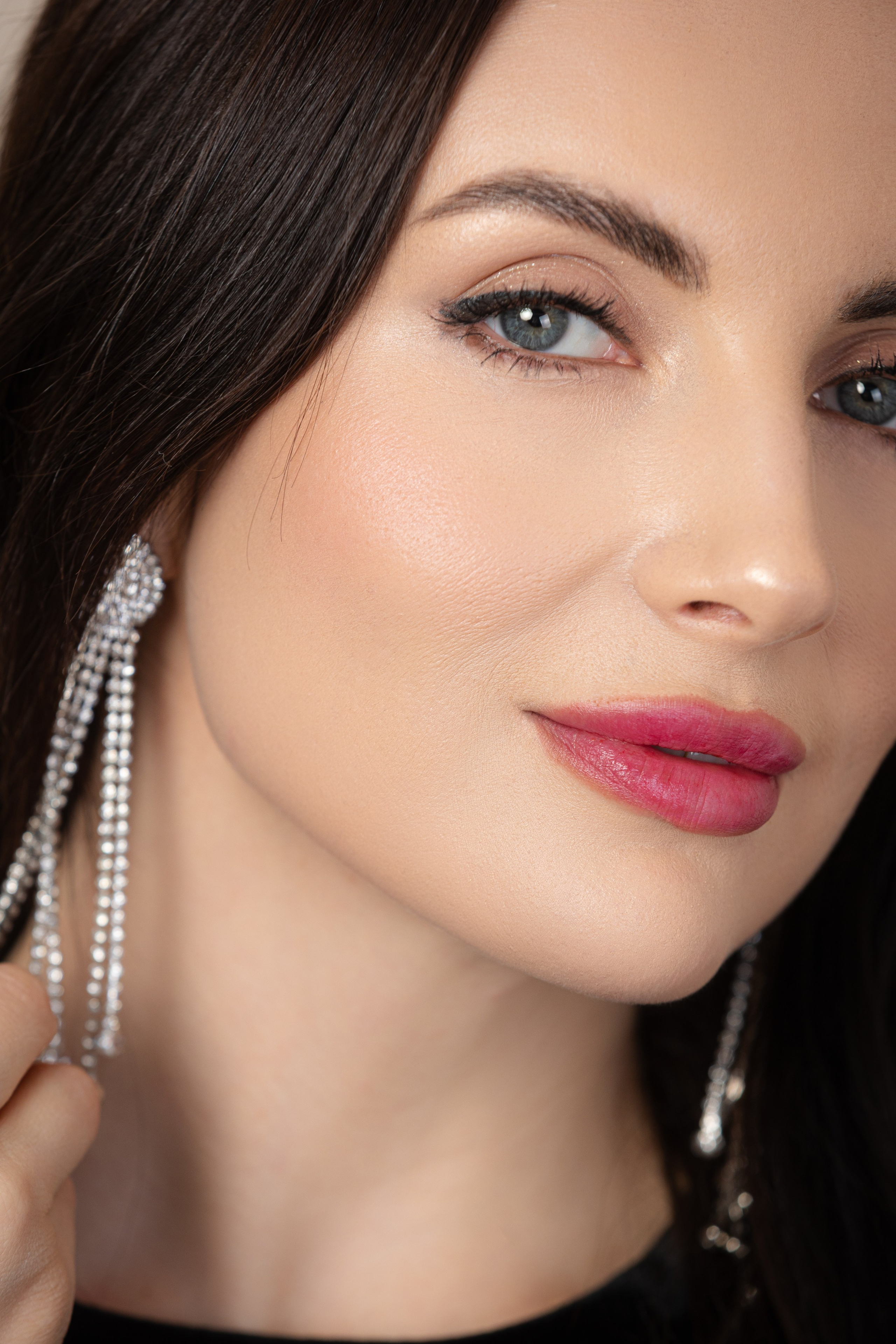 Натали. That’s your photographer, Alexandra Andrushchenko