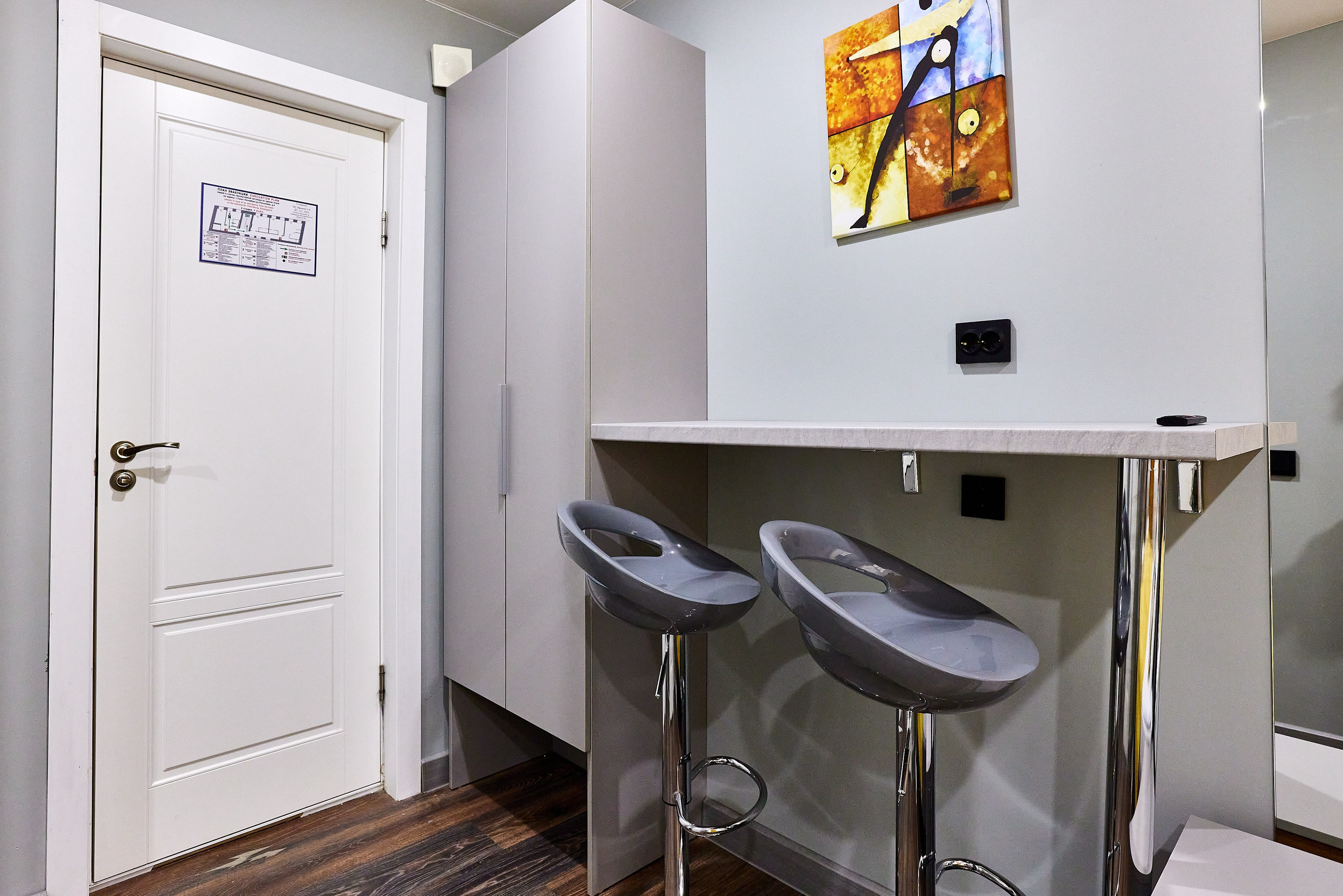 Мини-отель Критик отдыхает на Разъезжей улице. Фотограф Анастасия Леонтьева Санкт-Петербург