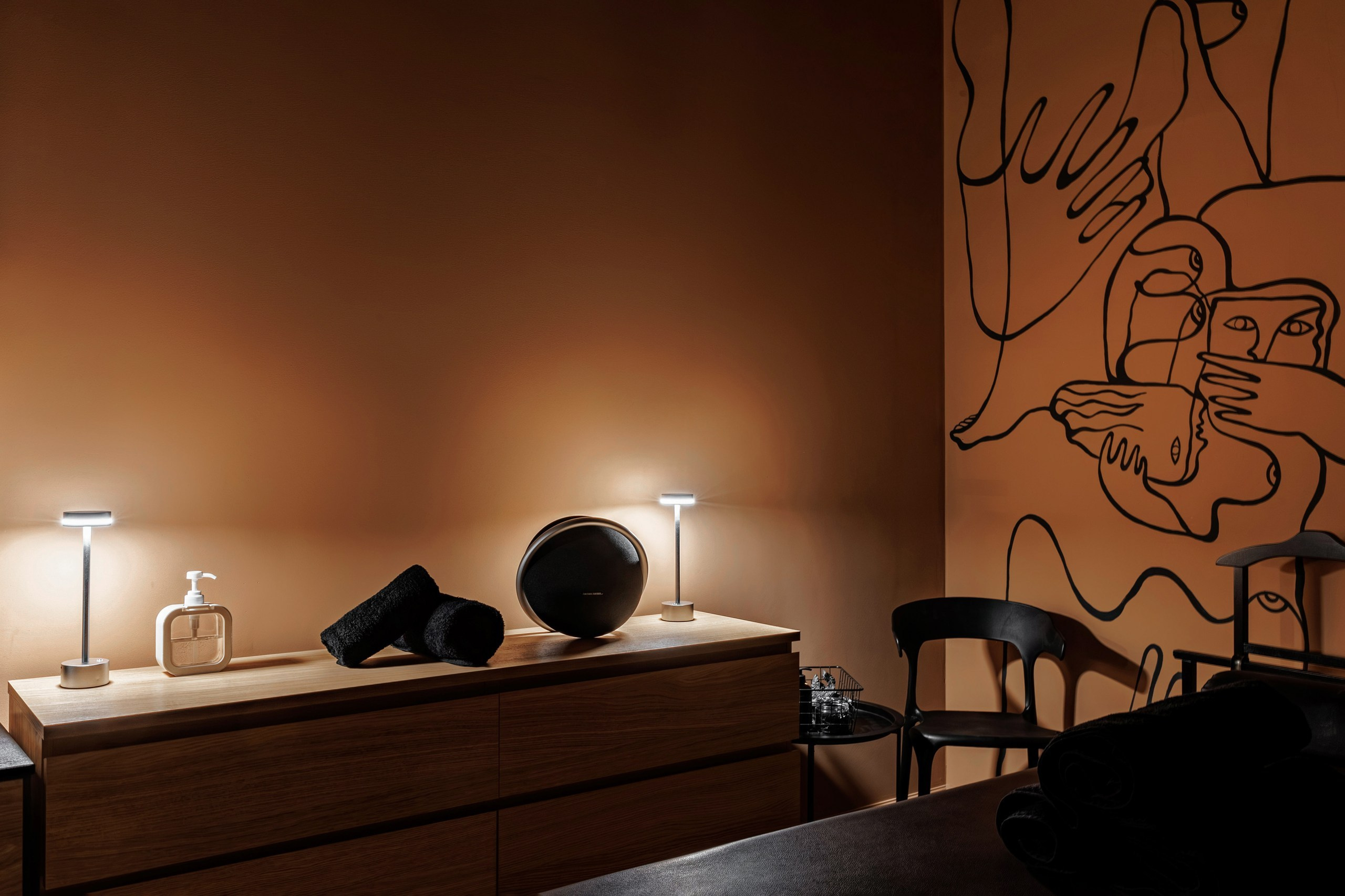 Студия массажа PRO.МНИ. Night2Day Санкт-Петербург