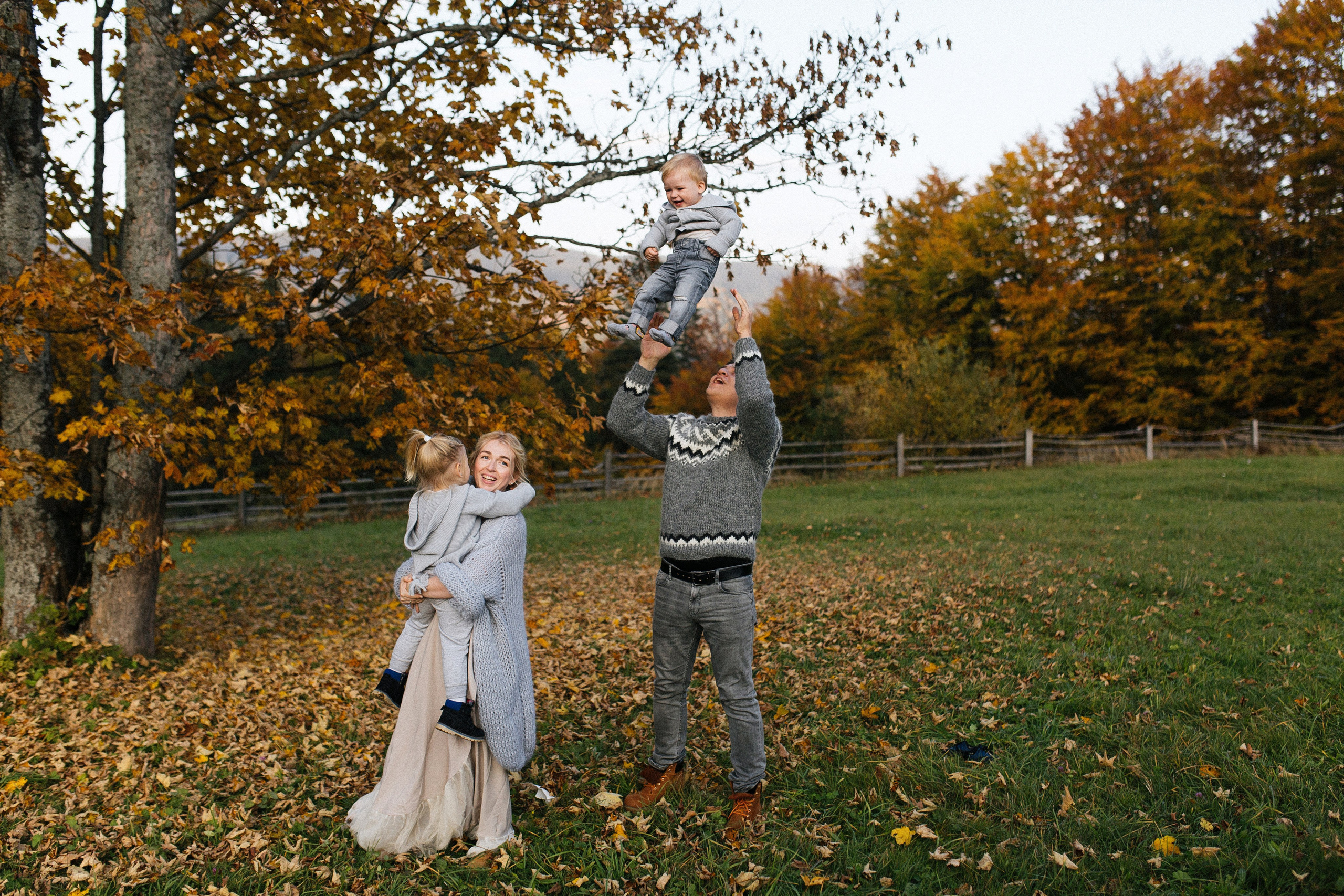 Свадебная фотосессия в горах. Свадебный фотограф и видеограф Краснодар, Ростов, Сочи, Новороссийск