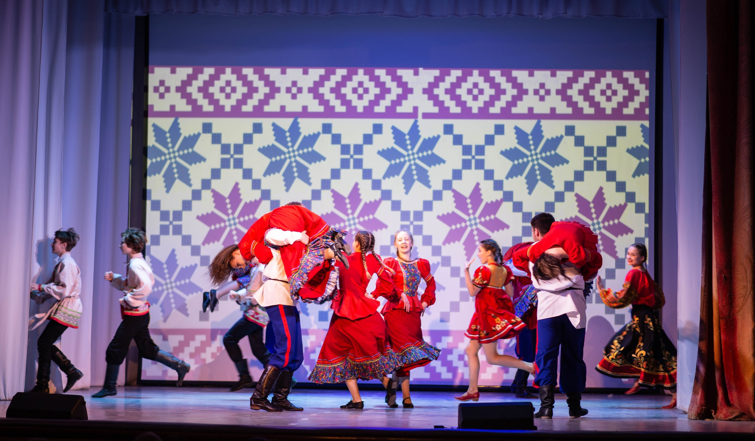 Юбилейный концерт НАТ, АХО «Росинка» 2021 год. Дворец Культуры г. Заволжья