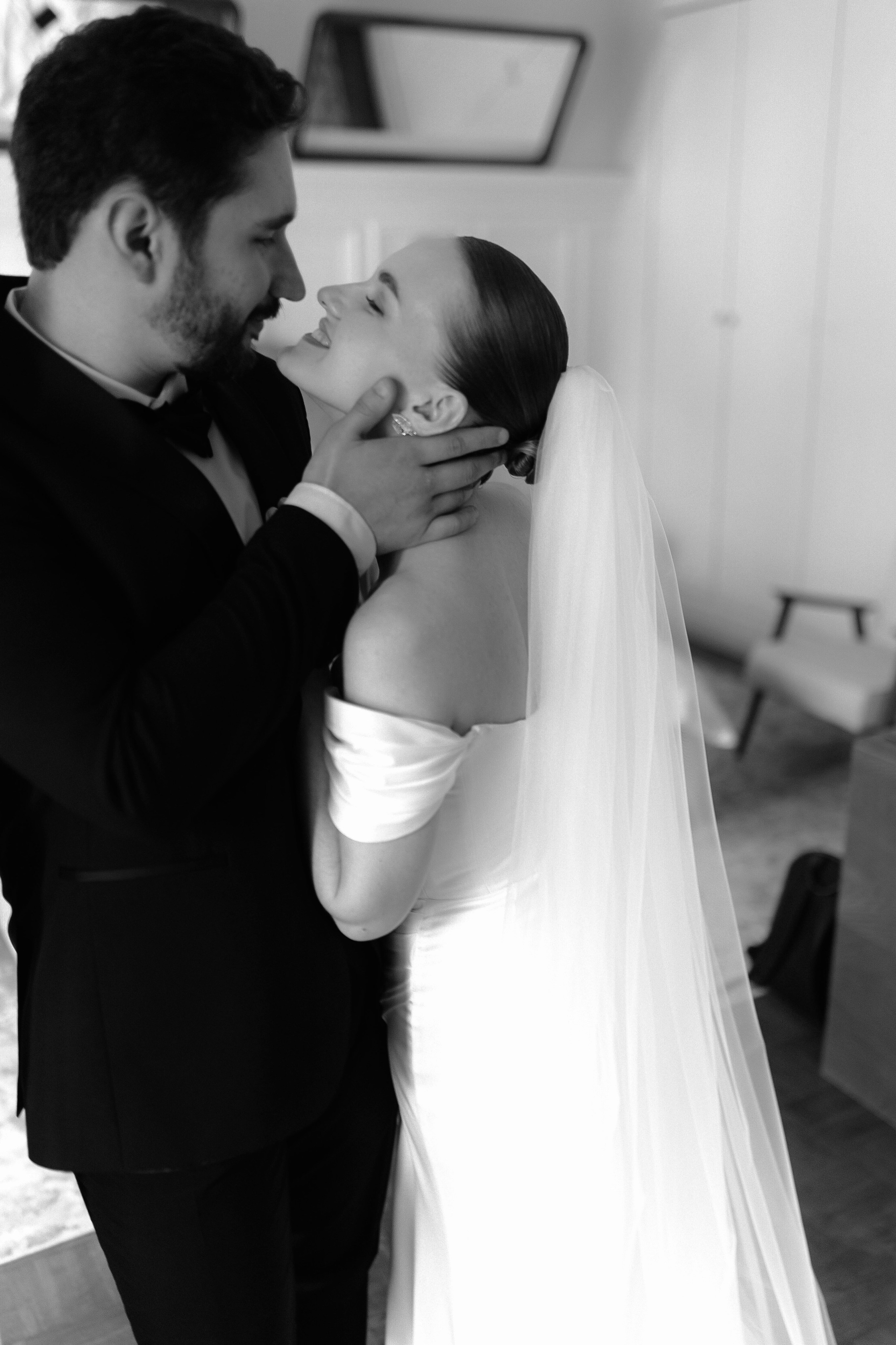 …. Свадебный фотограф в Санкт-Петербурге Александра Чукавина