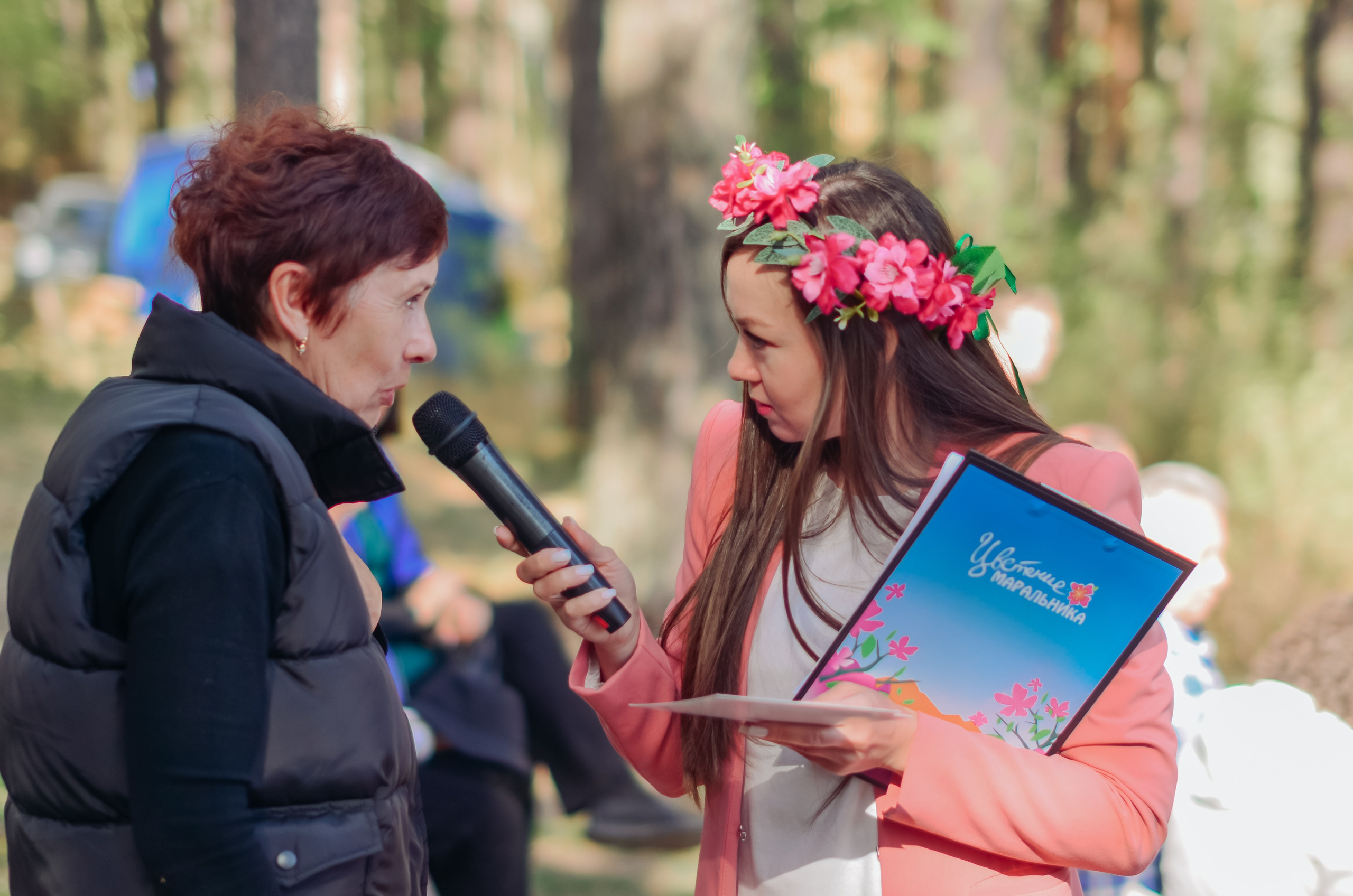 Фестиваль «Цветение Маральника на Алтае 2025». Фоторепортаж. Денисова Аля — фотограф для парных съемок и индивидуальных историй в Барнауле