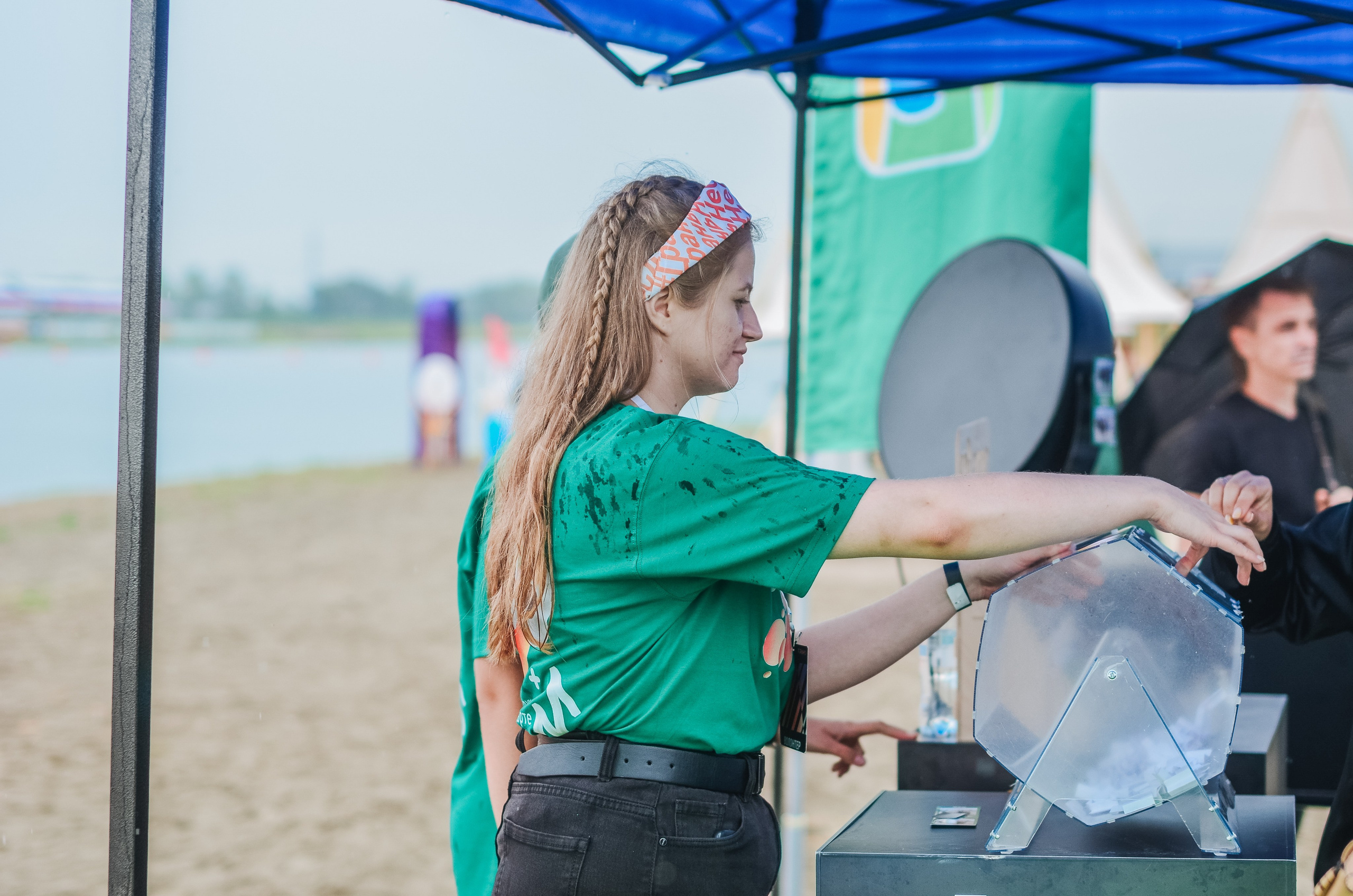 Фестиваль «Грань» 2025. Спортивная площадка. Денисова Аля — фотограф для парных съемок и индивидуальных историй в Барнауле