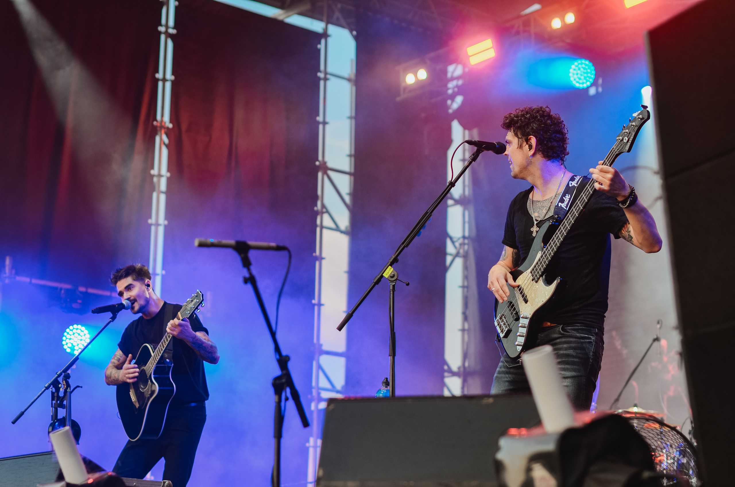 Концерт The Hatters на фестивале «Грань» в Барнауле. Денисова Аля — фотограф для парных съемок и индивидуальных историй в Барнауле