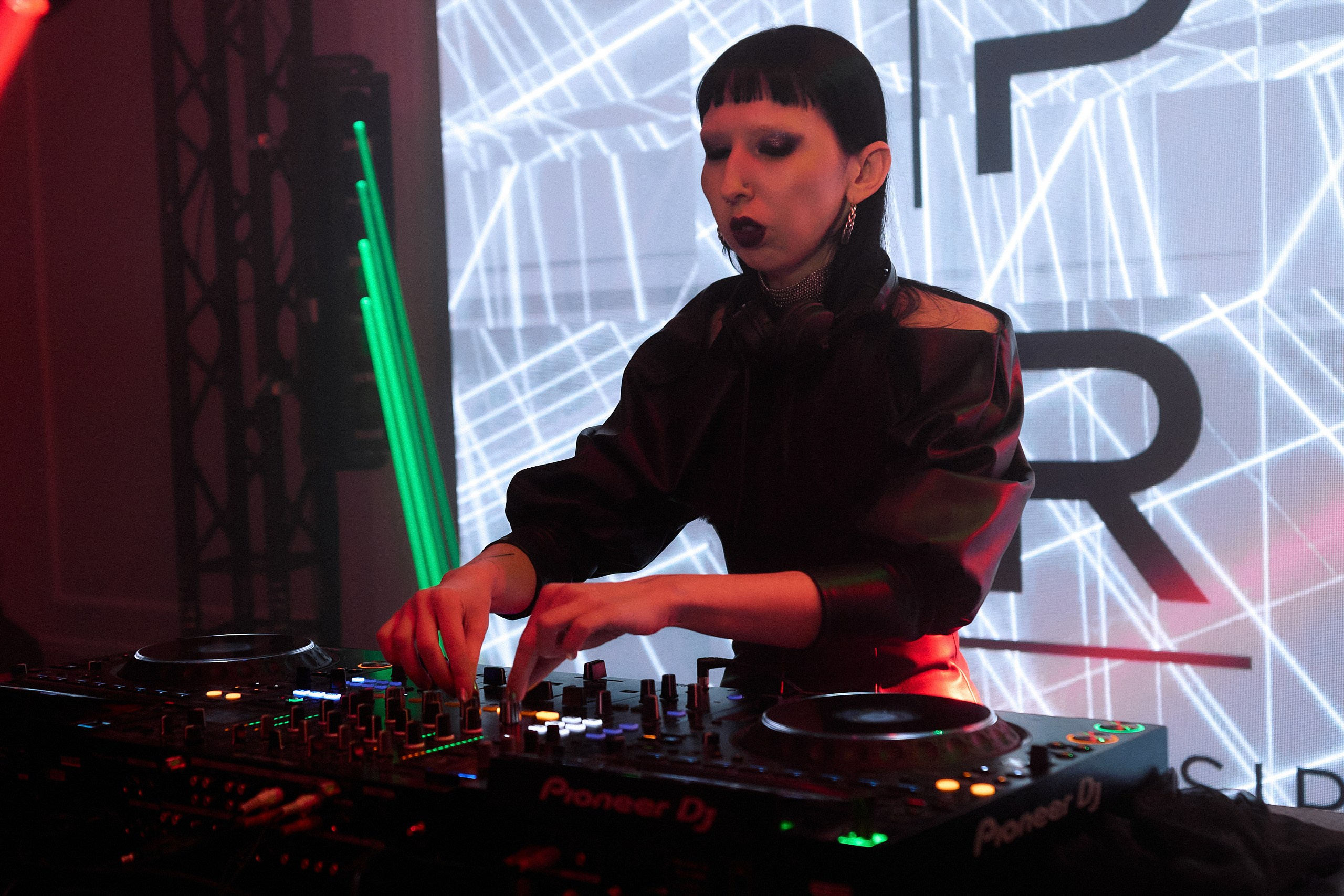 10 Years Park by Osipchuk. Photographer — ERASTOV