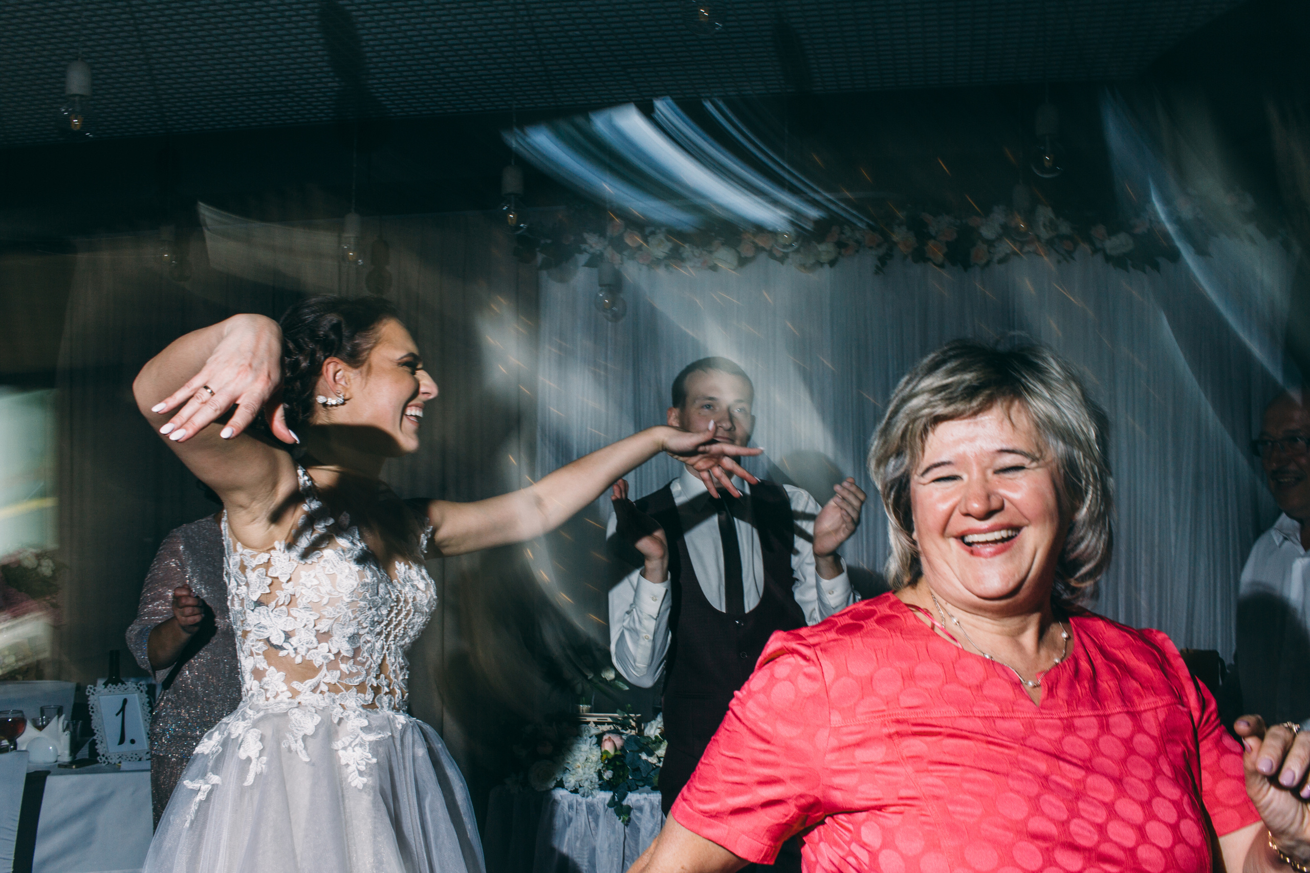 Диана и Александр. Свадебный фотограф в Екатеринбурге Полевской Соликамск