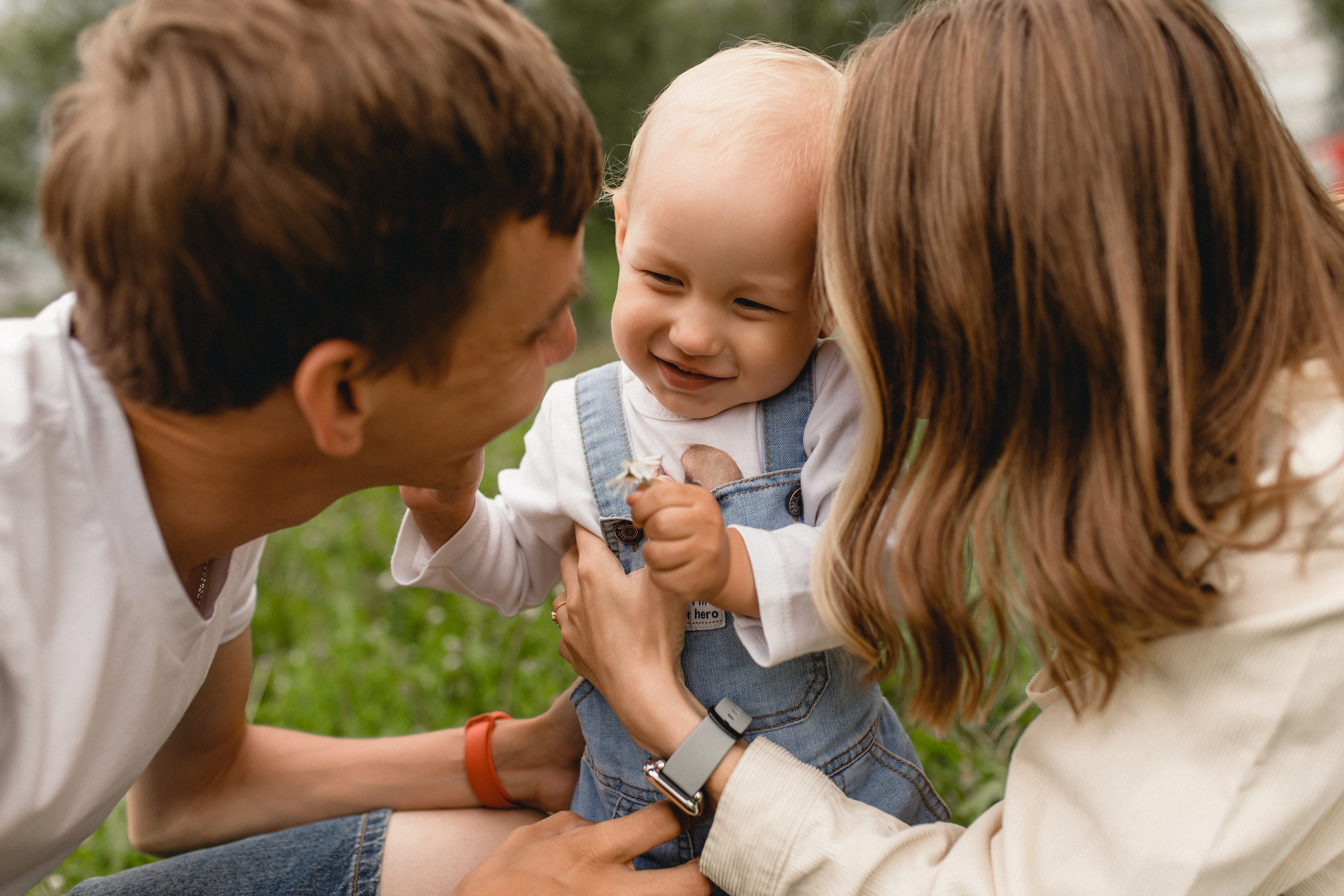 Денис, Настя и Андрюша. Главная