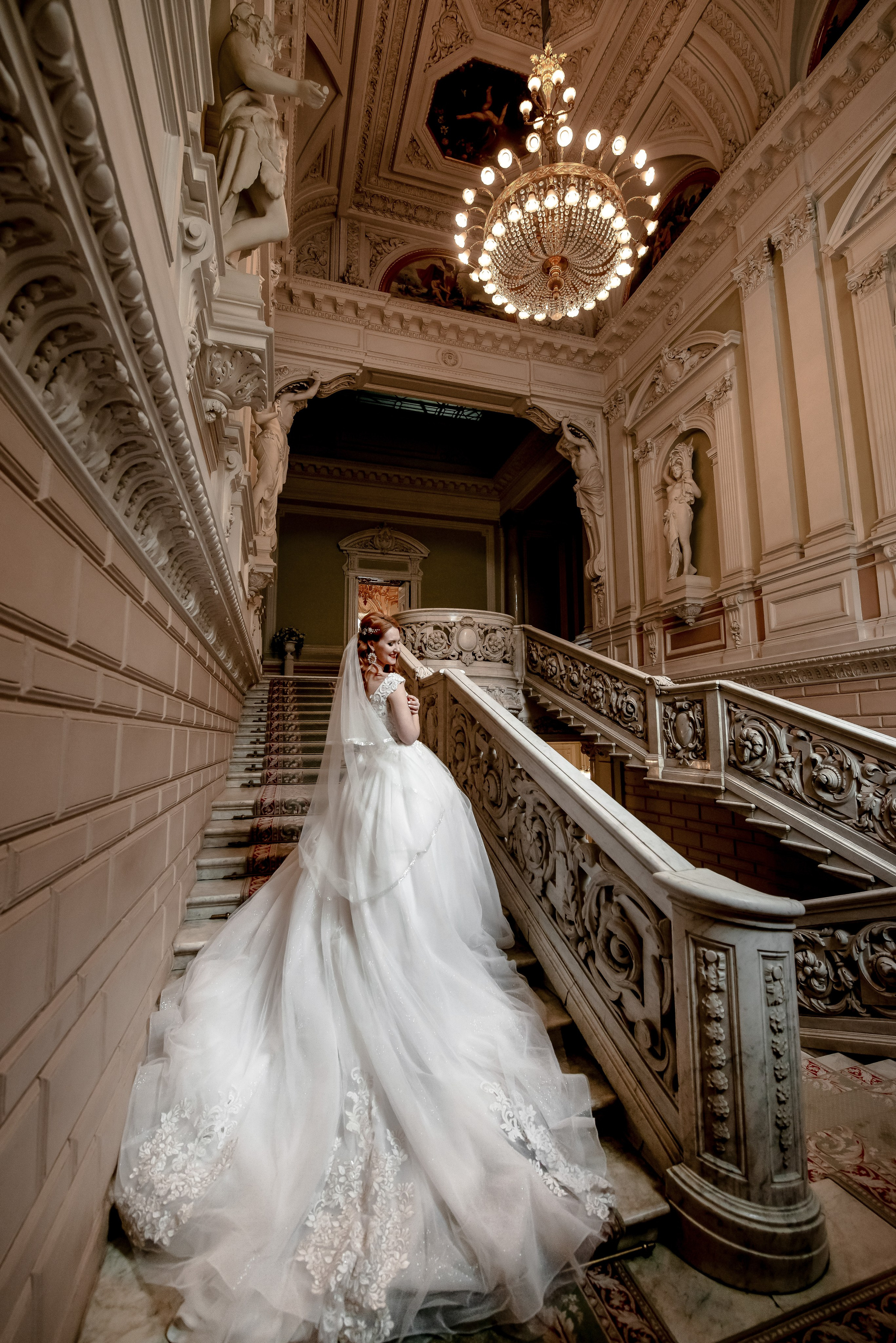 TOP-500 Самые красивые и лучшие свадебные фотографии от профессионального свадебного фотографа в Санкт-Петербурге Ширяева Дениса. Портретный, семейный и свадебный фотограф в Санкт-Петербурге и в Пушкине Ширяев Денис