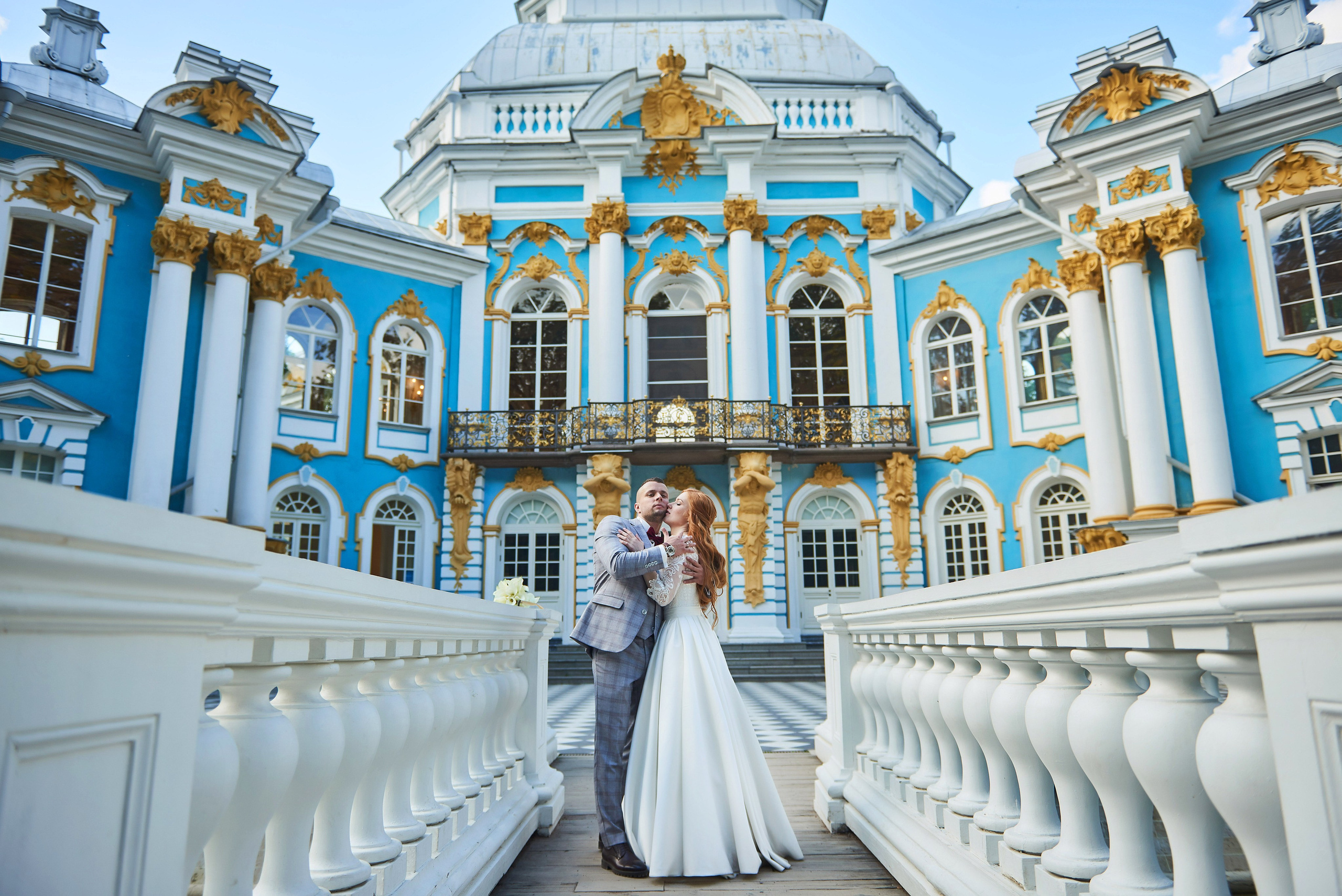 Красивейшая свадебная прогулка для проведения фотосессии своей свадьбы по Екатерининскому парку в Пушкине Наталии и Александра. Портретный, семейный и свадебный фотограф в Санкт-Петербурге и в Пушкине Ширяев Денис