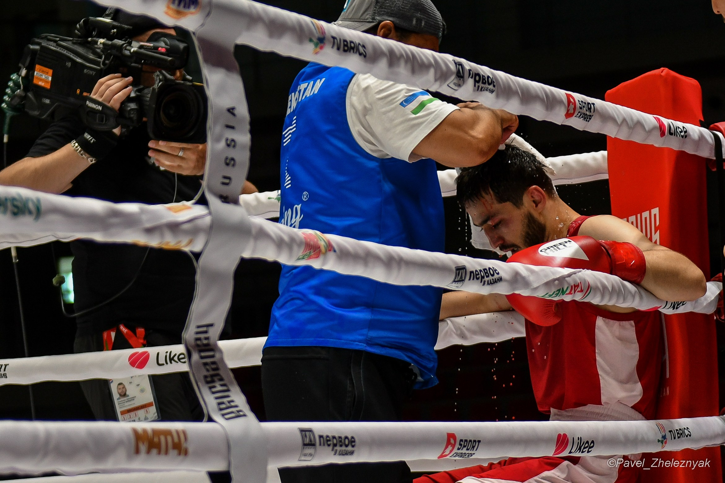 Игры стран БРИКС_2024. Бокс. #БегающийФотограф Павел Железняк