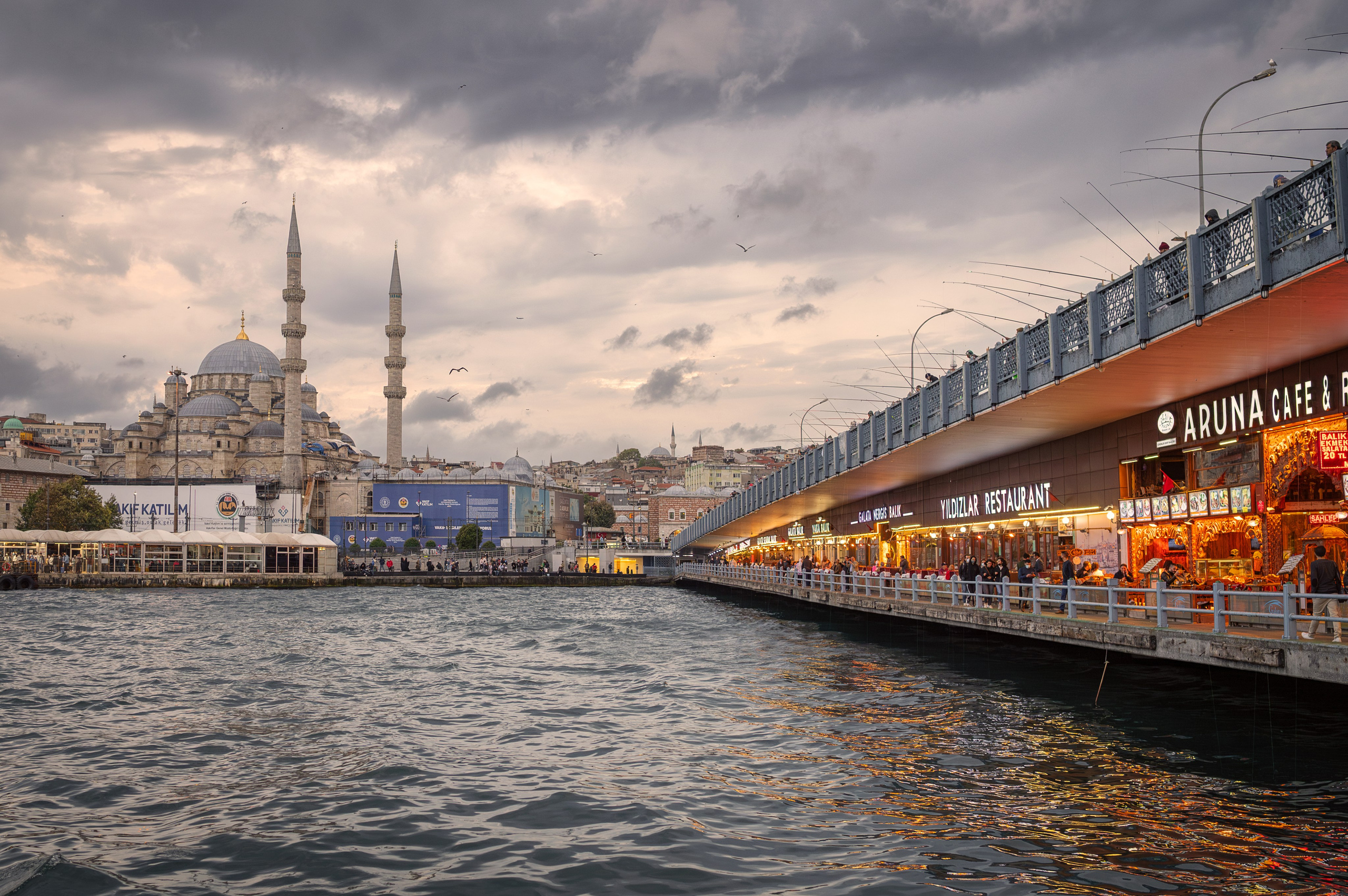 Галатский мост в Стамбуле