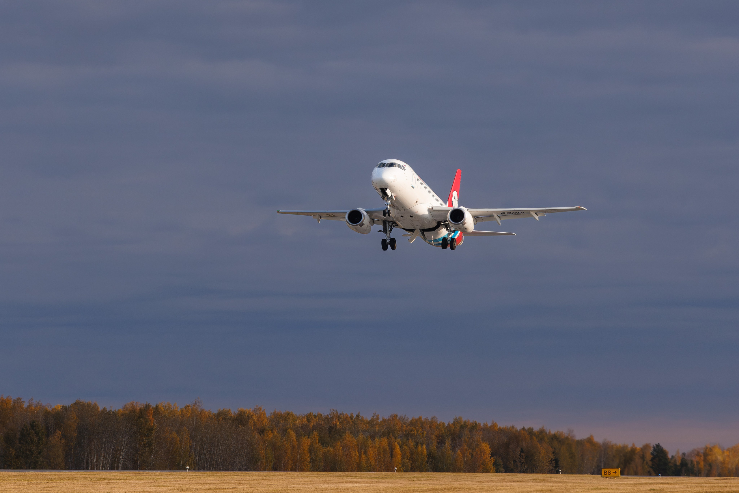 Споттинг аэропорт Рощино. Главная