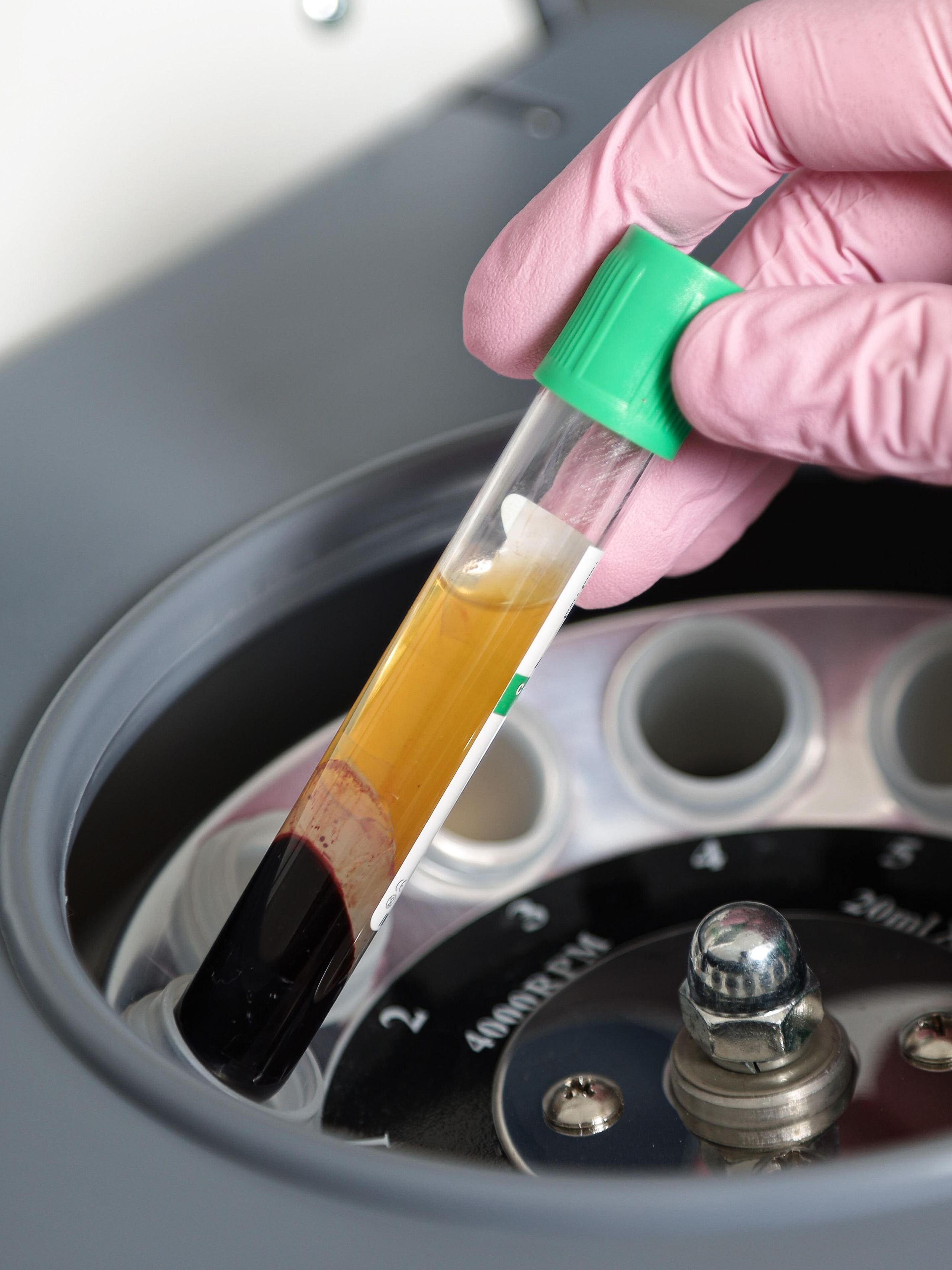 Косметолог Изабелла съемка для блога на рабочем месте. Photographer Victoria Romanova