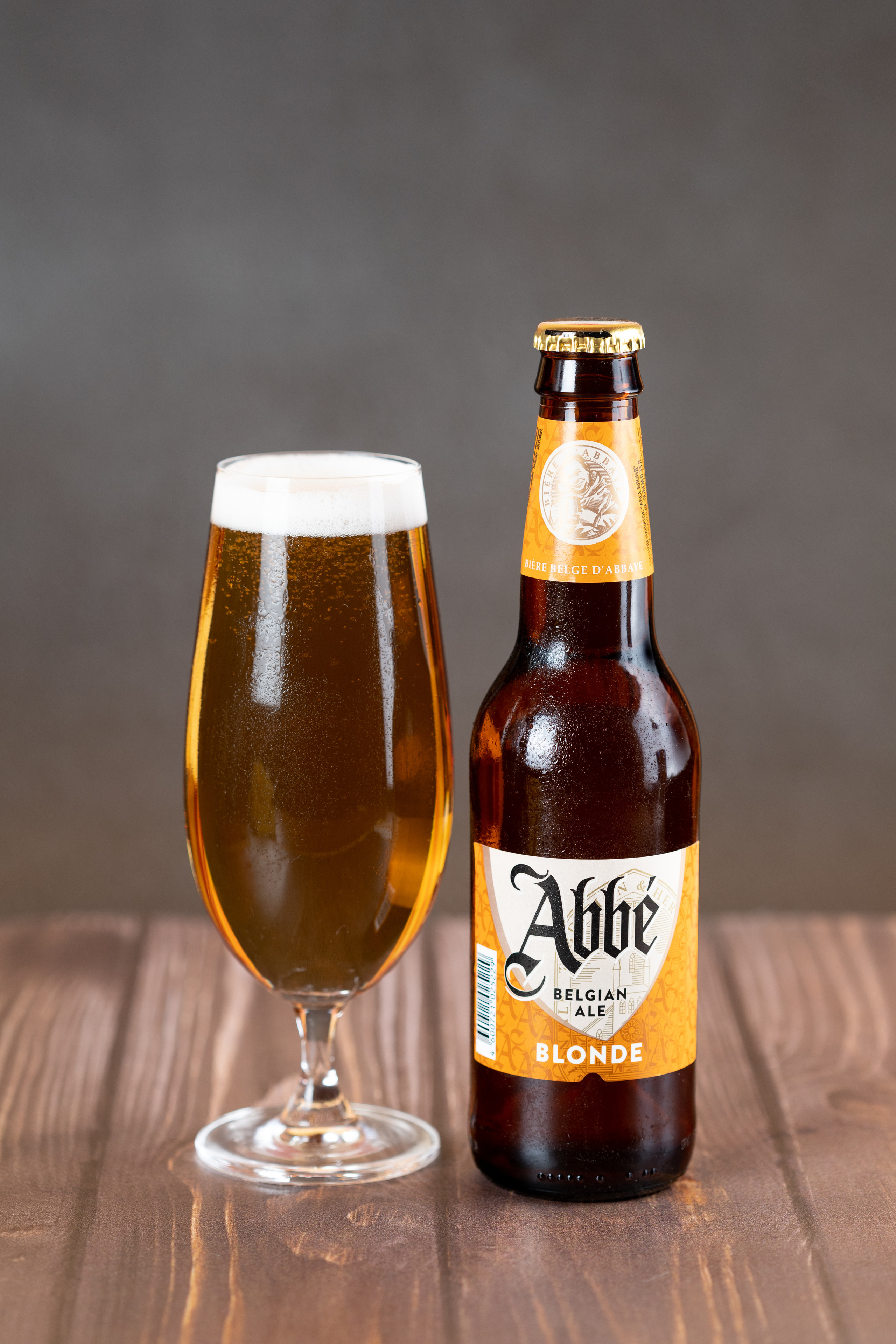 Coffeeshop company съемка в кофейне. Photographer Victoria Romanova