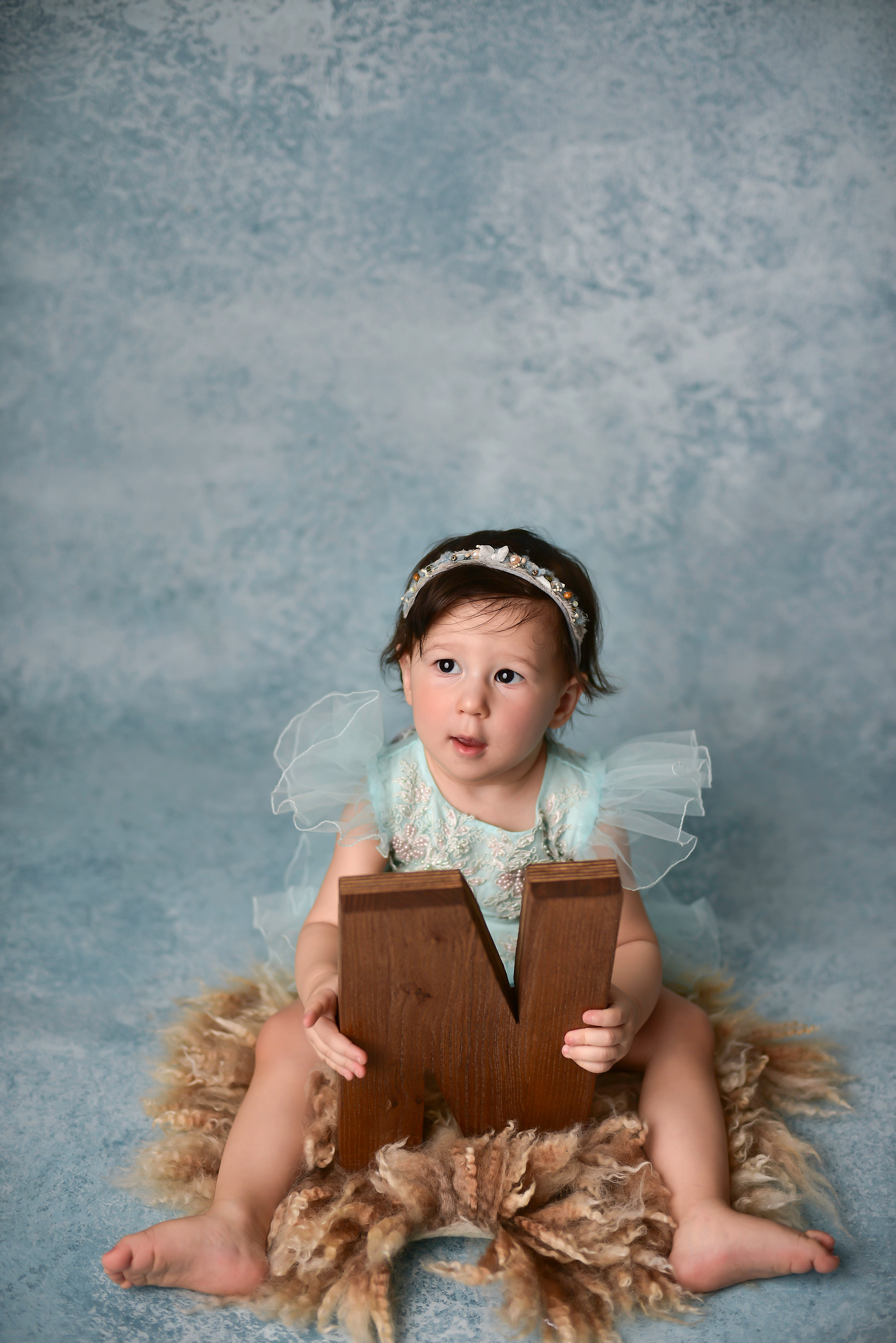 Ляйсан 1 год