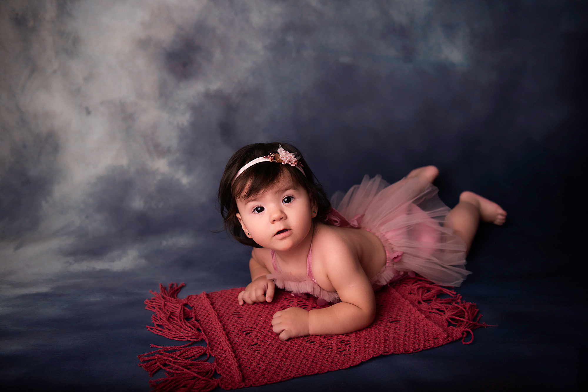 Эллиана 9 мес