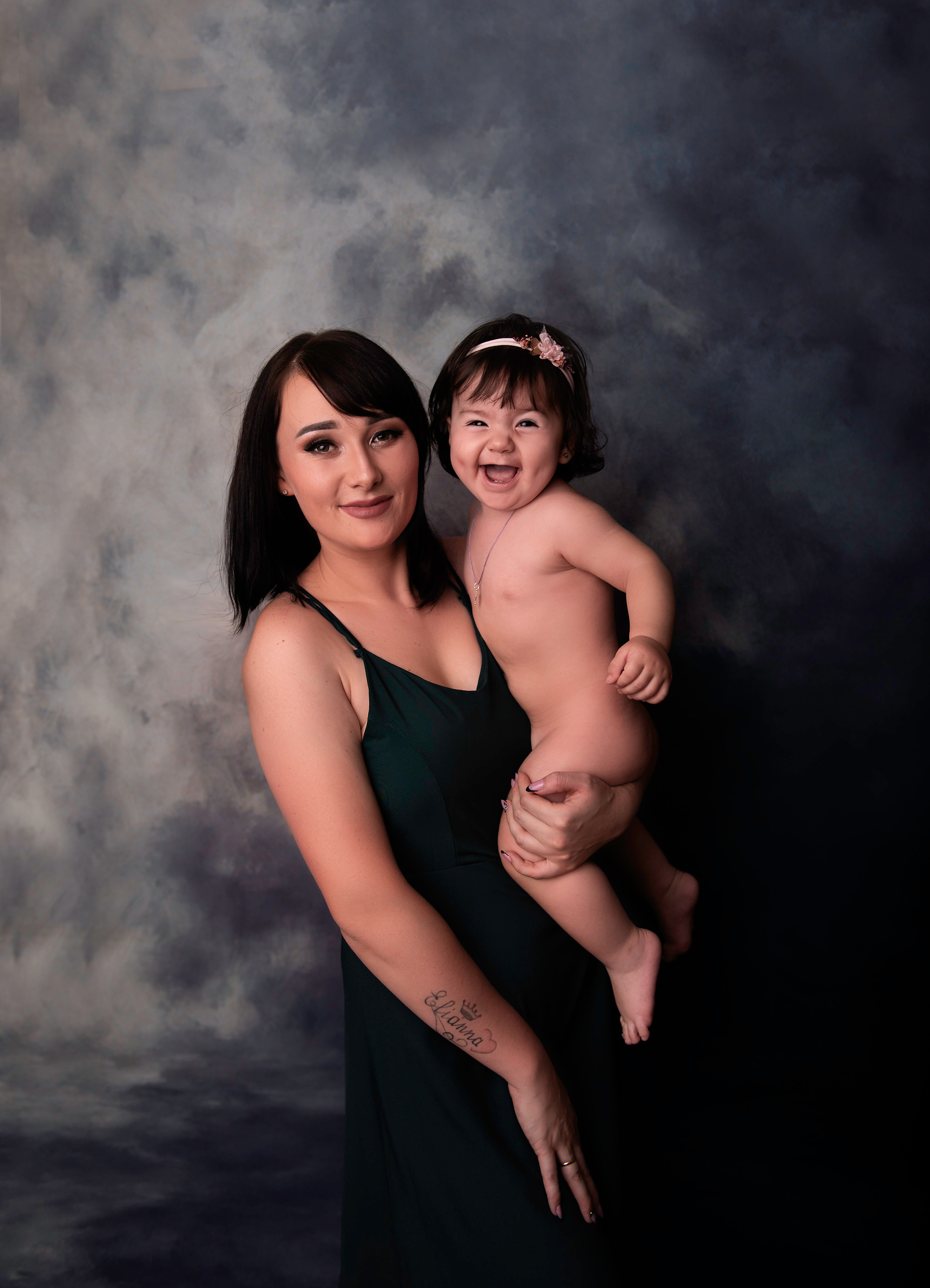 Эллиана 9 мес