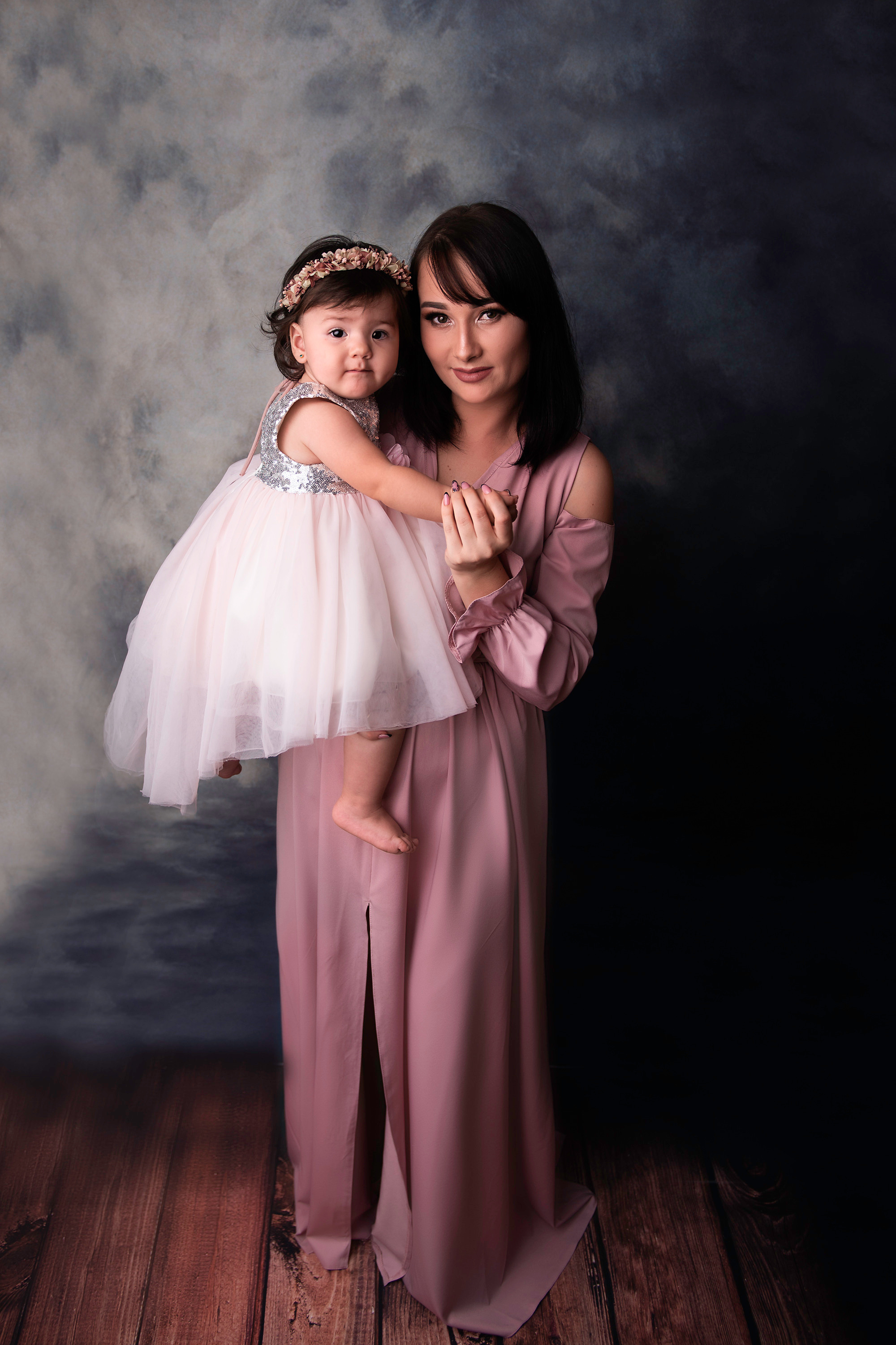 Эллиана 9 мес