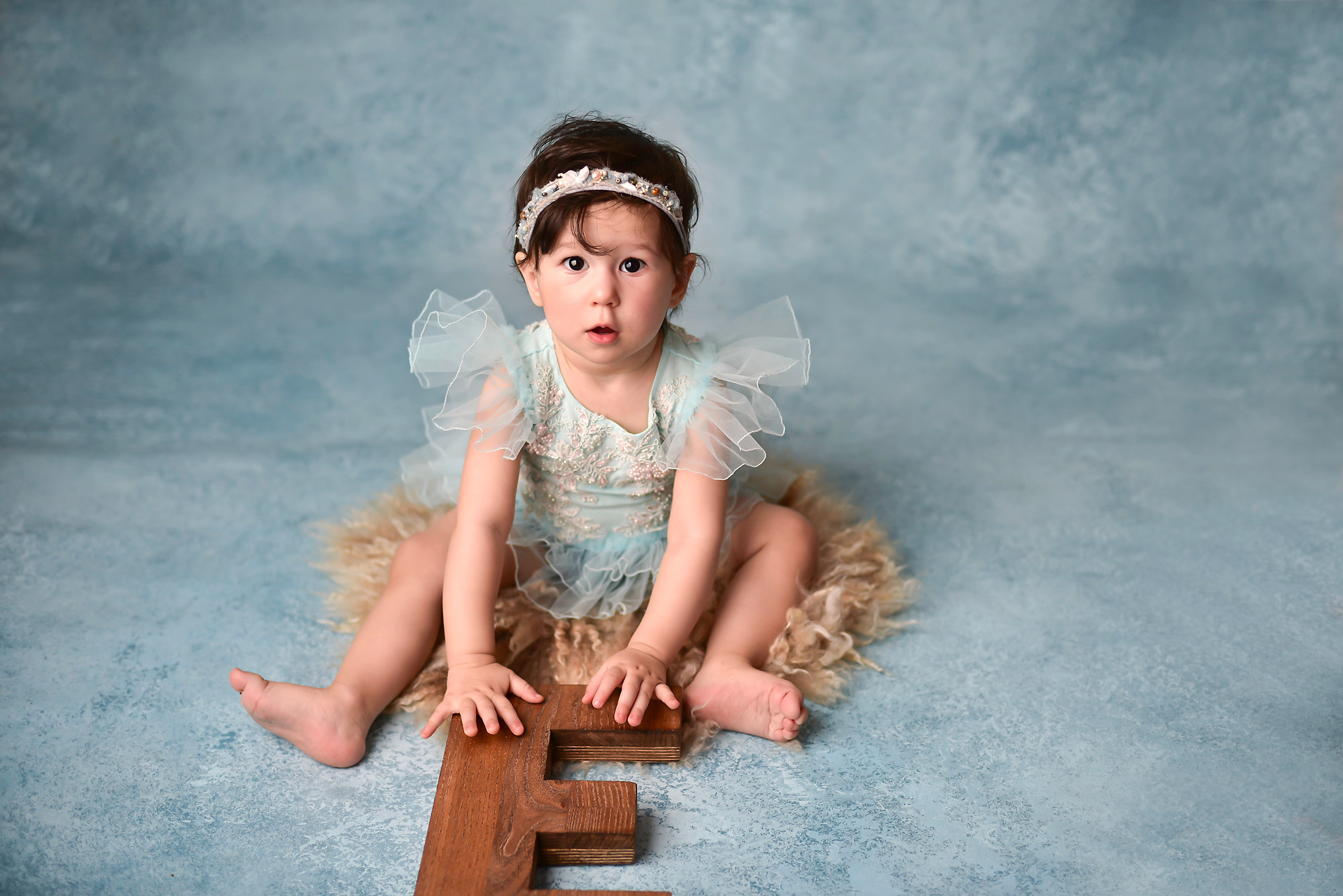 Ляйсан 1 год