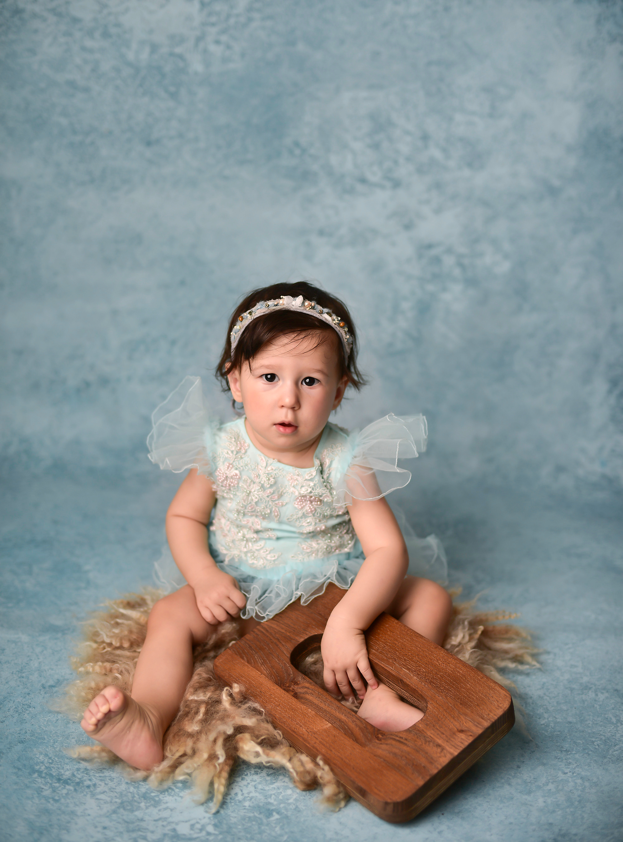 Ляйсан 1 год