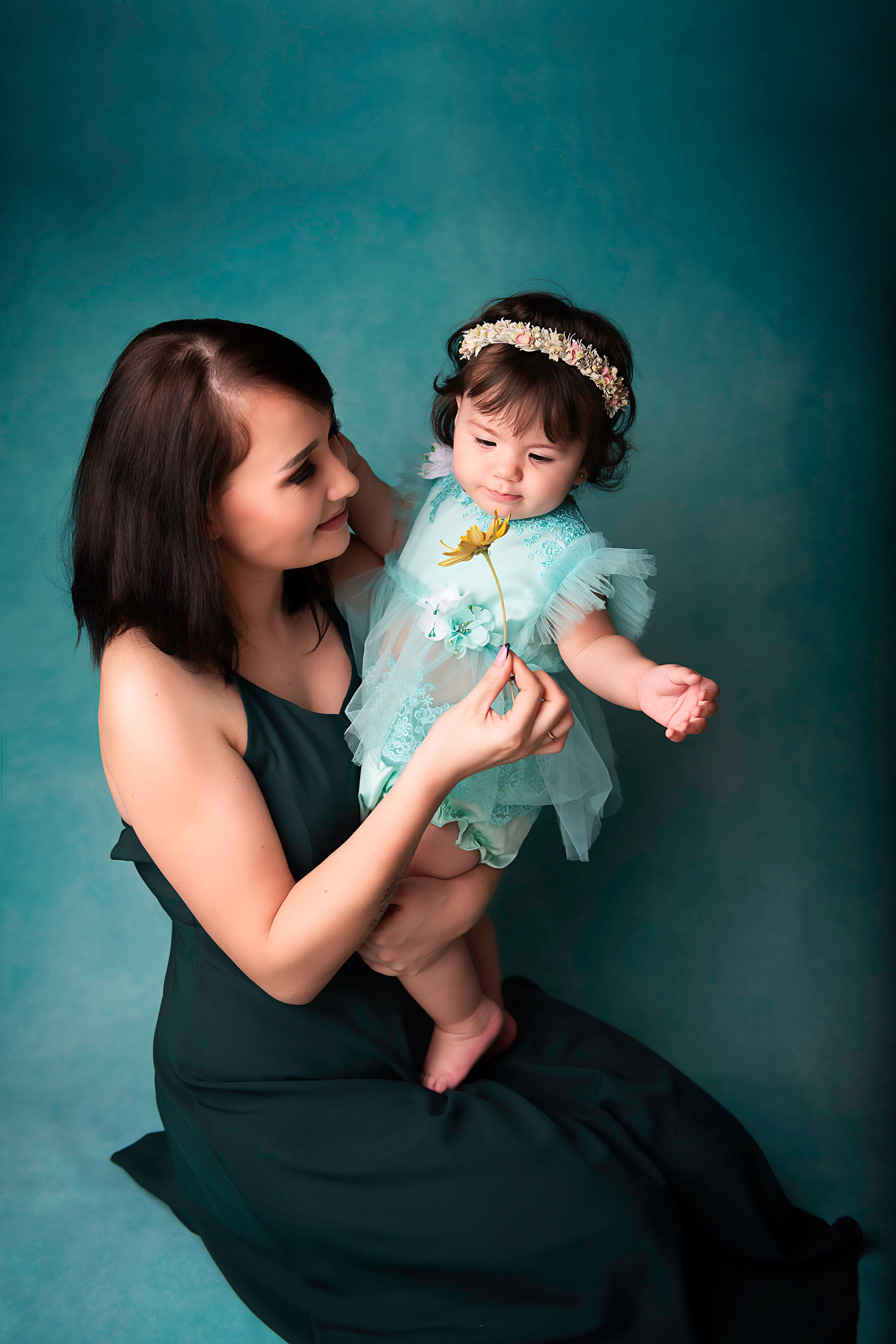 Эллиана 9 мес