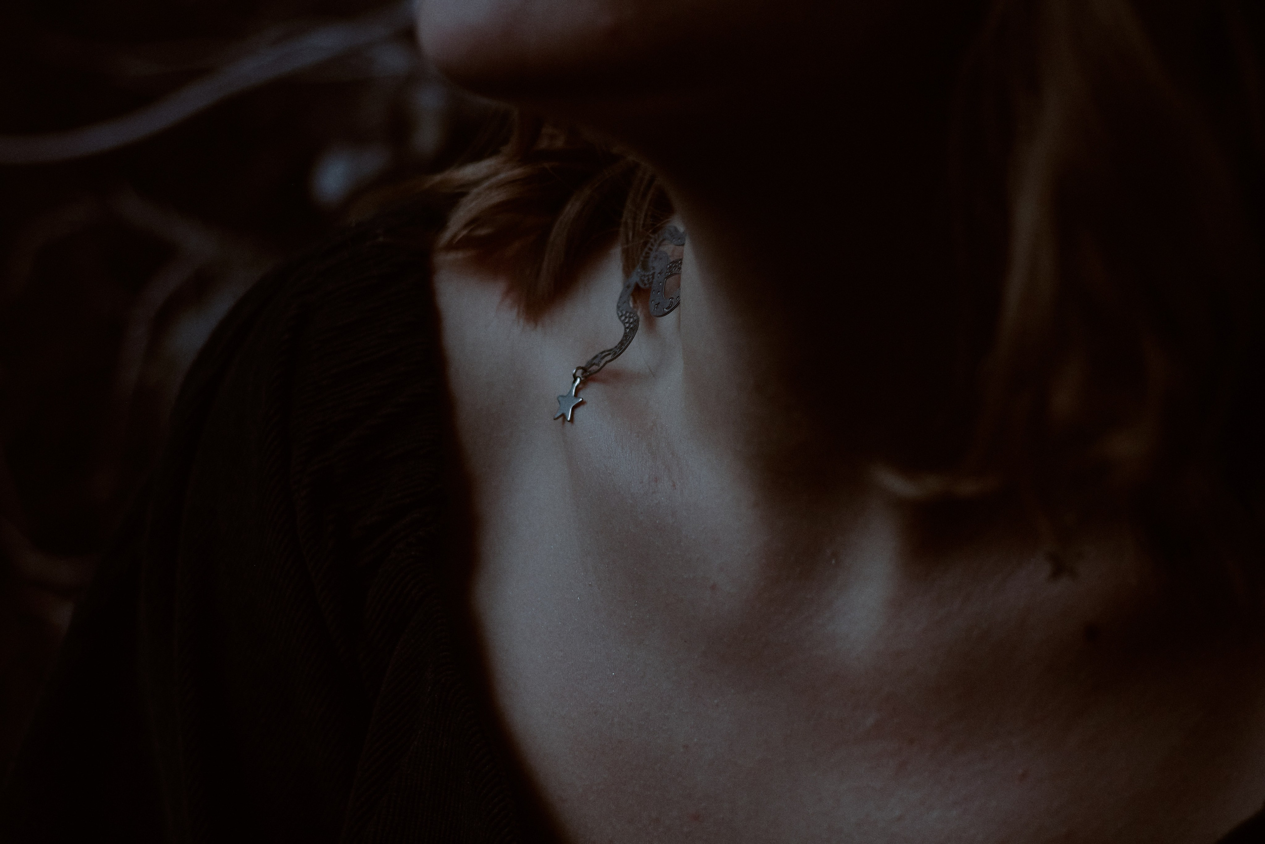 Тень. Фотограф лавстори Москва/МО Приятелева Ангелина