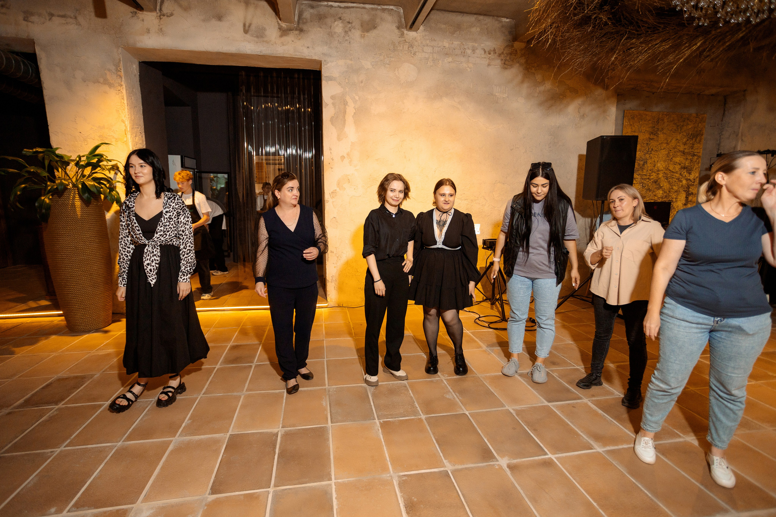 ПРИМЕР: Корпоратив Мамин Хлеб. Все фото. Профессиональный фотограф в Ижевске Леша Петров