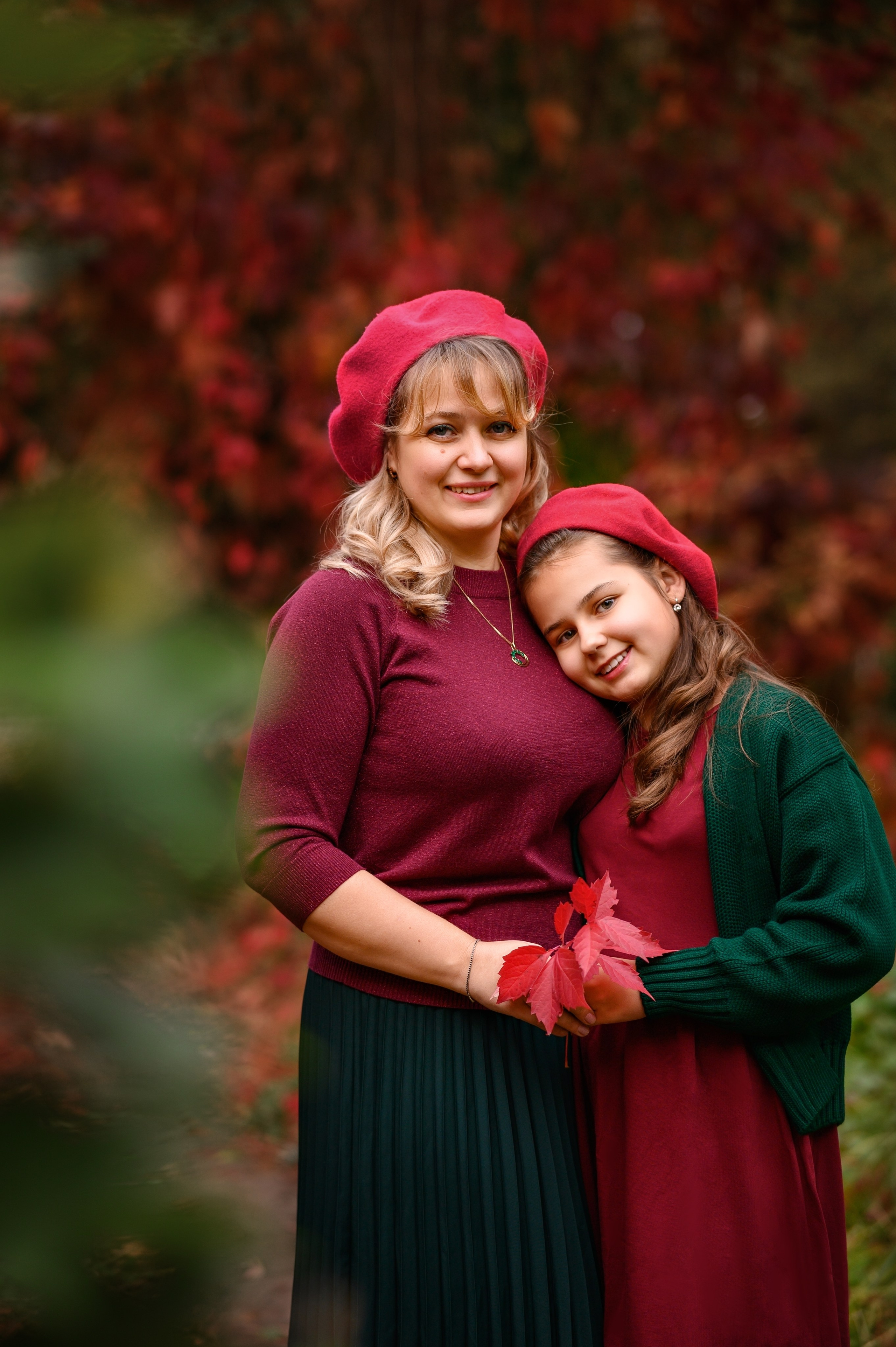 Мария с детьми