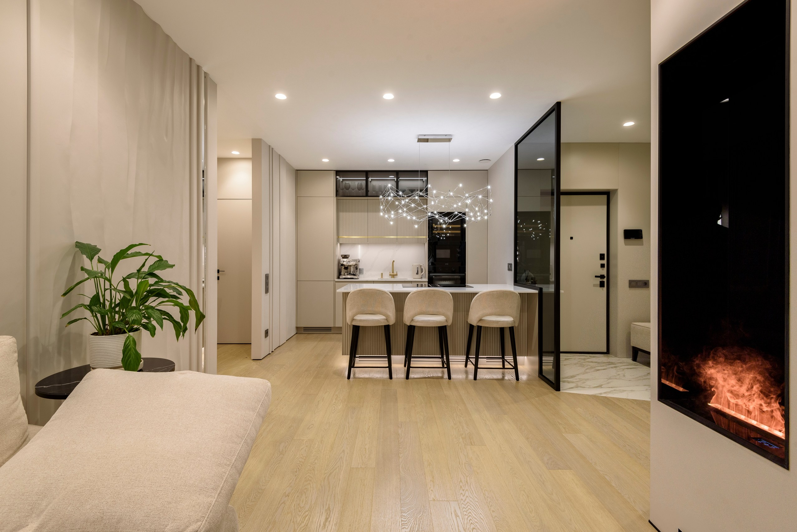 Apartments. Антон Журављев