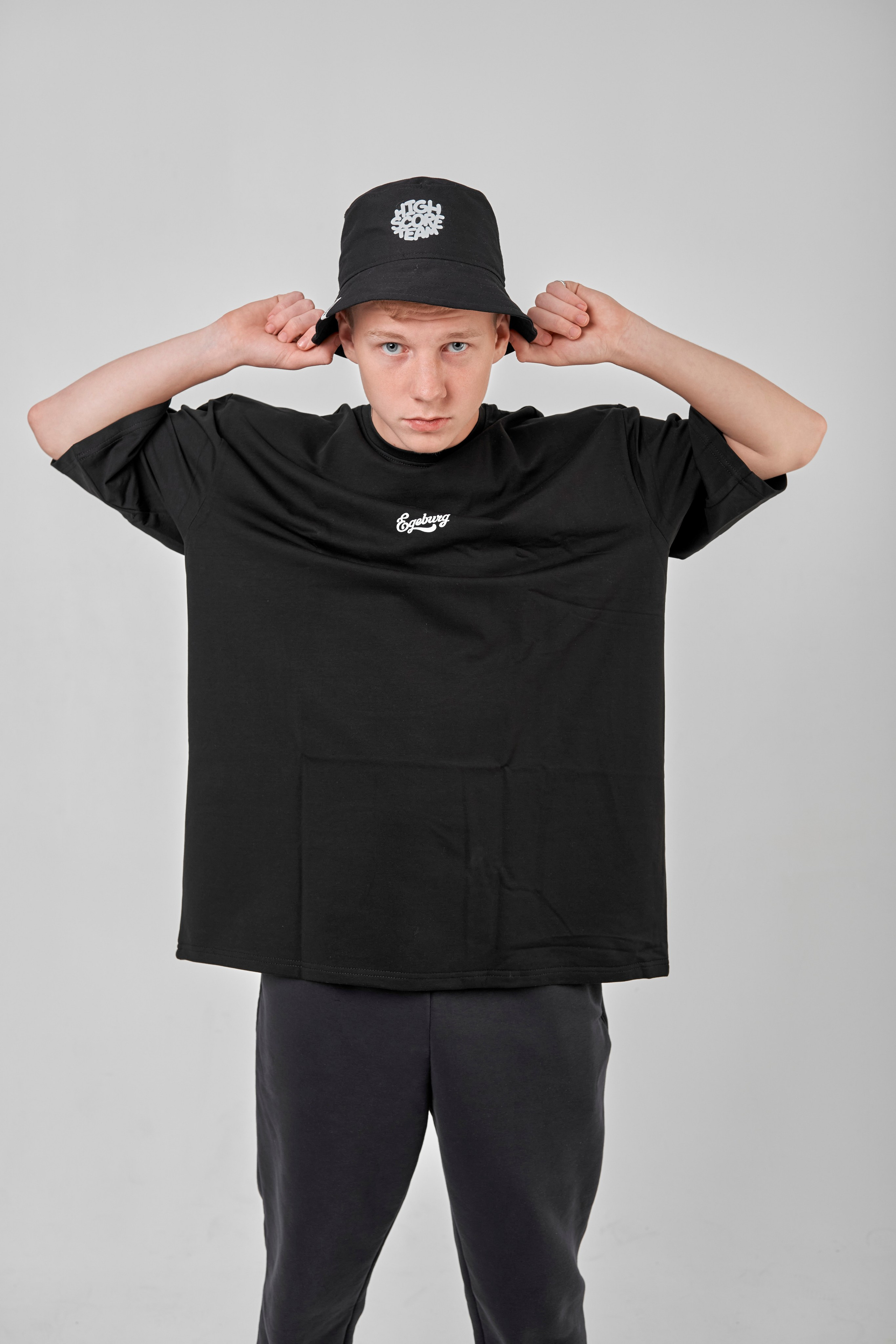 МЕРЧ. Николай Большаков