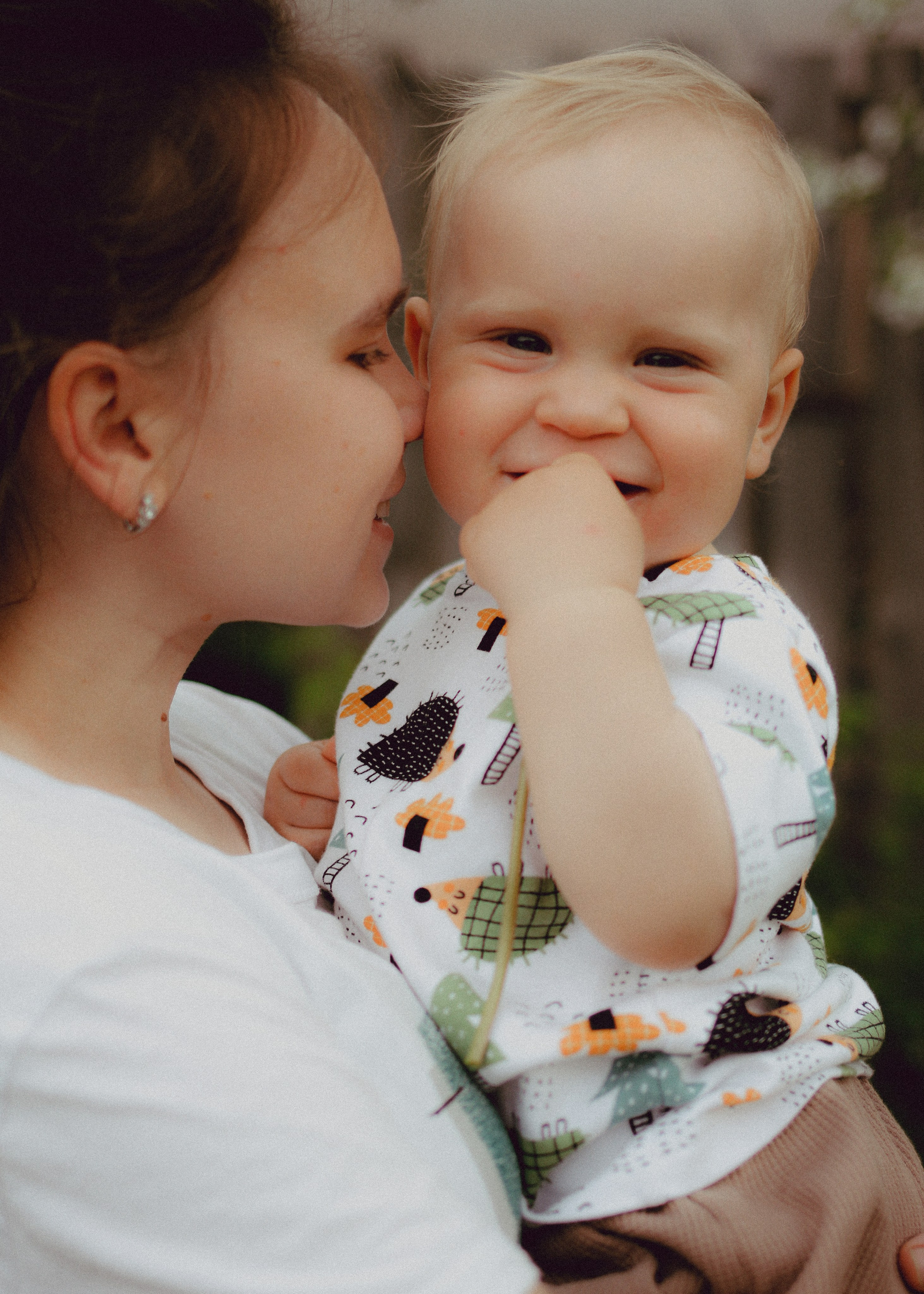 Бабушка Ира, мама Даша и маленький Ваня. Александра Крашевская. Портретный фотограф в Москве и Санкт-Петербурге