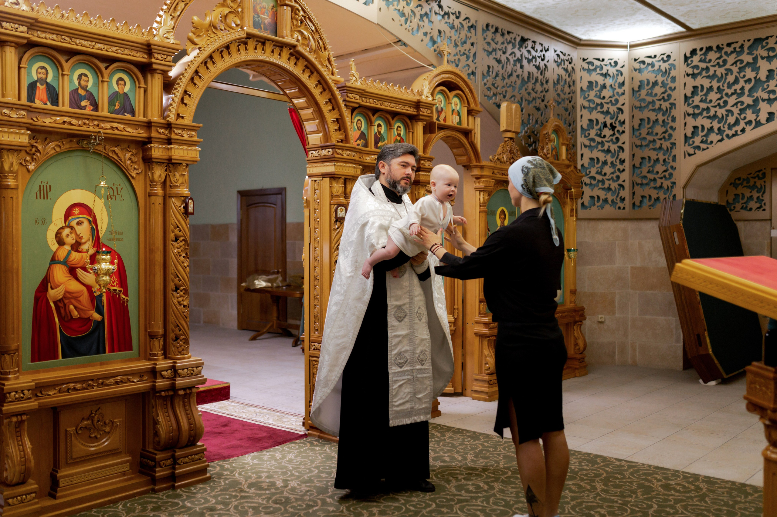 Таинство Крещения Мирона. Свадебный и Семейный Фотограф в Краснодаре