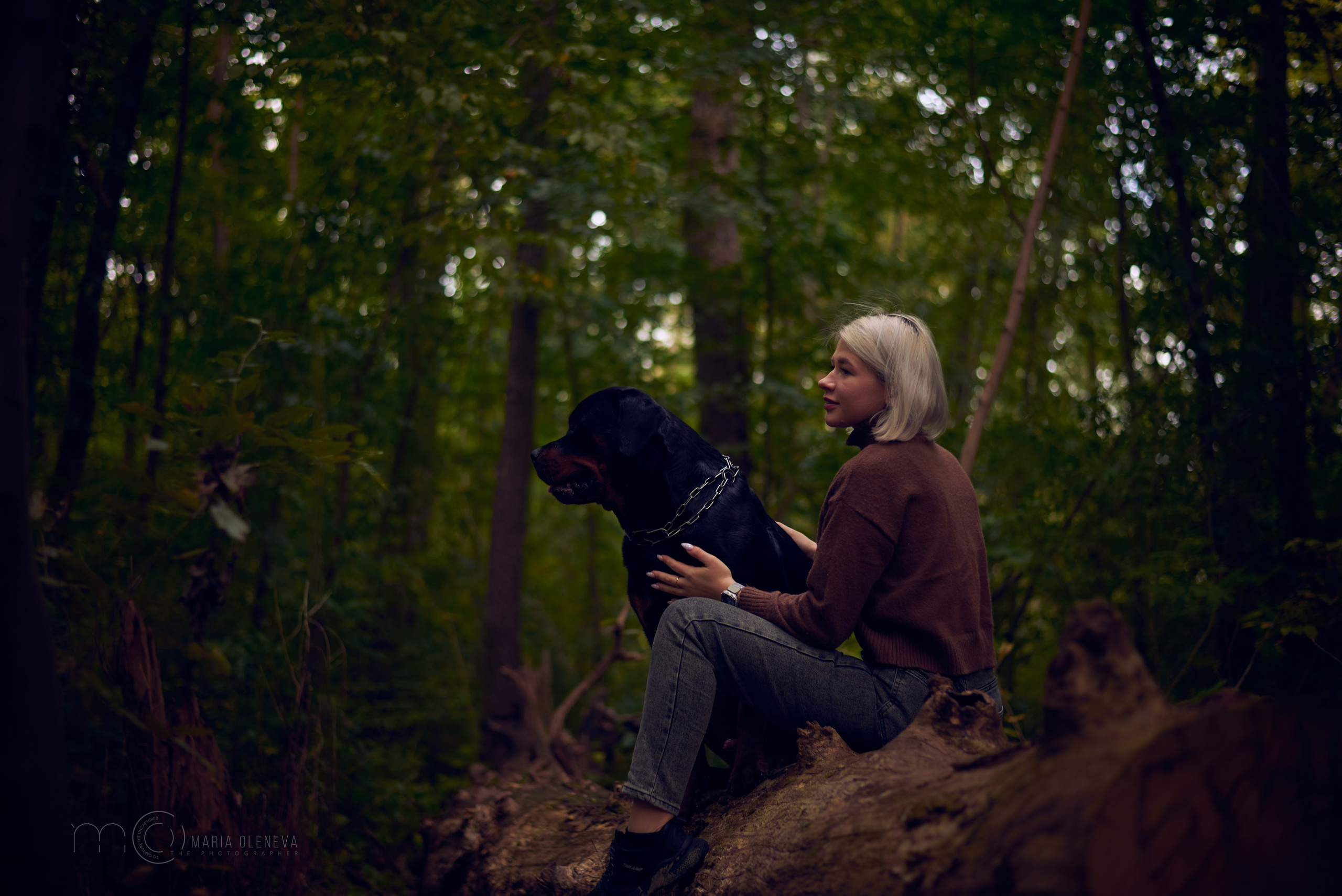 Прогулка с собакой. Фотограф Мария Оленева
