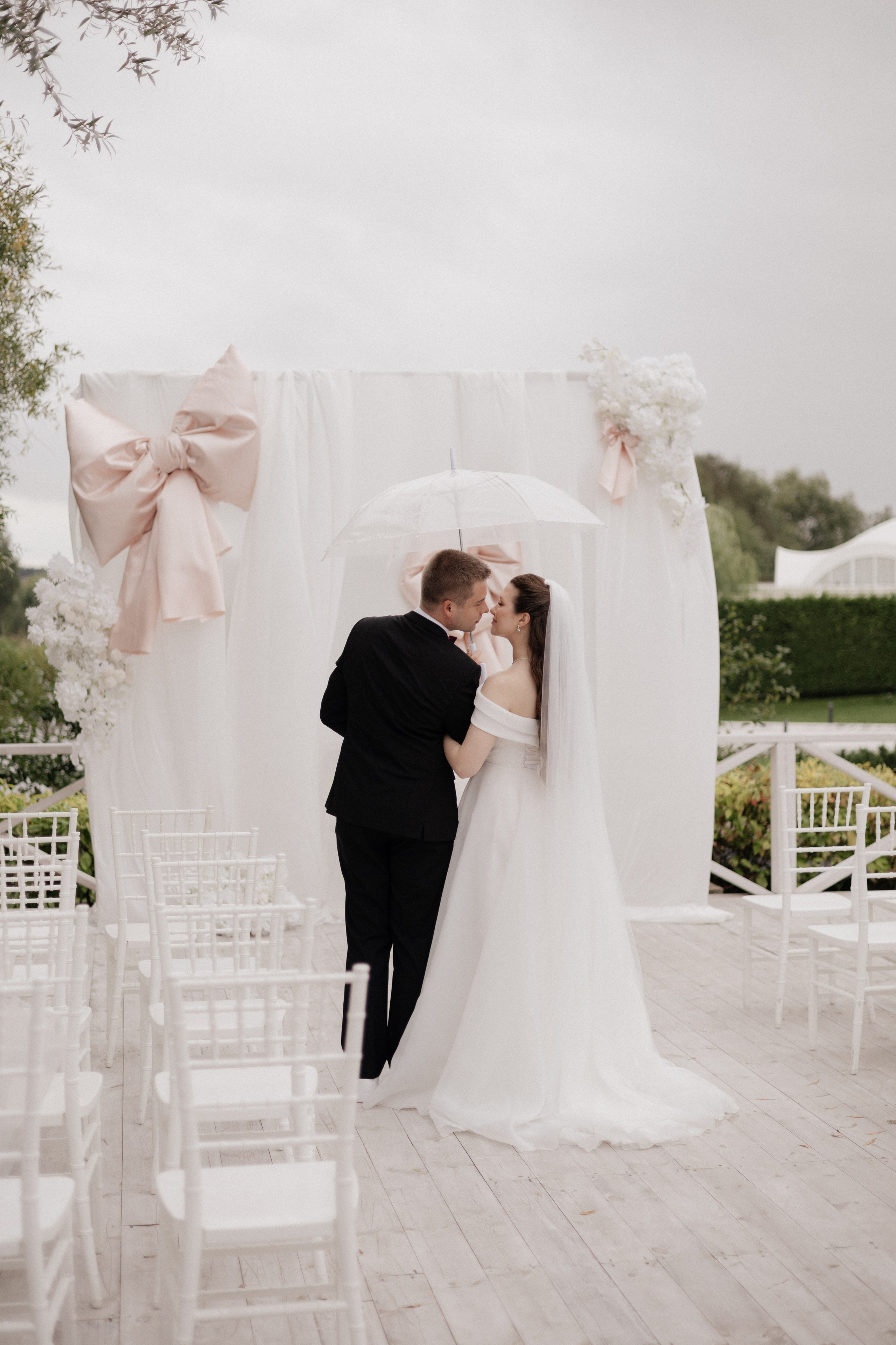 Аня и Саша. Свадьба в Юдино парк. Свадебный и портретный фотограф в Москве Анастасия Масюк