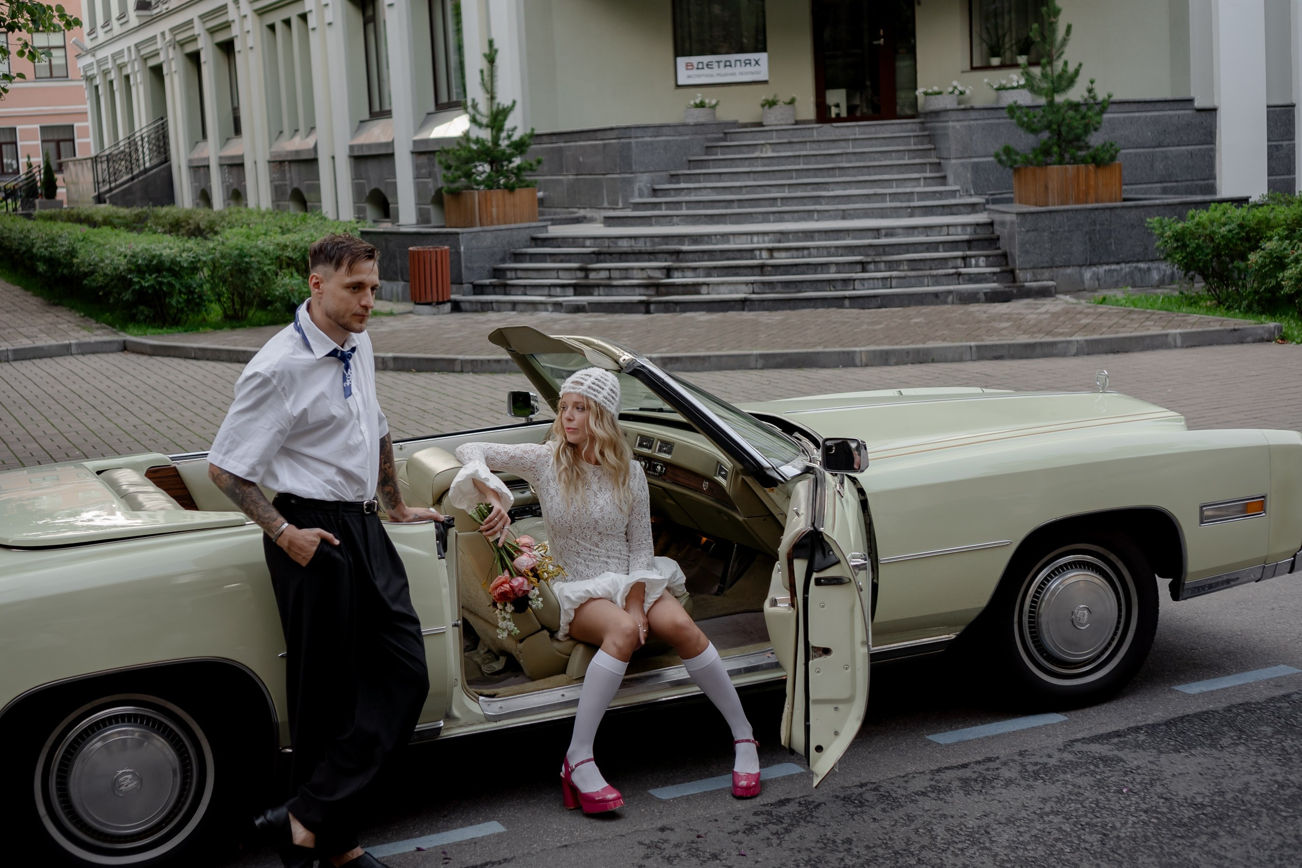 СВАДЕБНАЯ СЬЕМКА С КАБРИОЛЕТОМ В САНТК-ПЕТЕРБУРГЕ НА ПЕТРОГРАДКЕ В ОТЕЛЕ ПАНОРАМИКА. Профессиональный фотограф, Санкт-Петербург — Виктория Богомолова