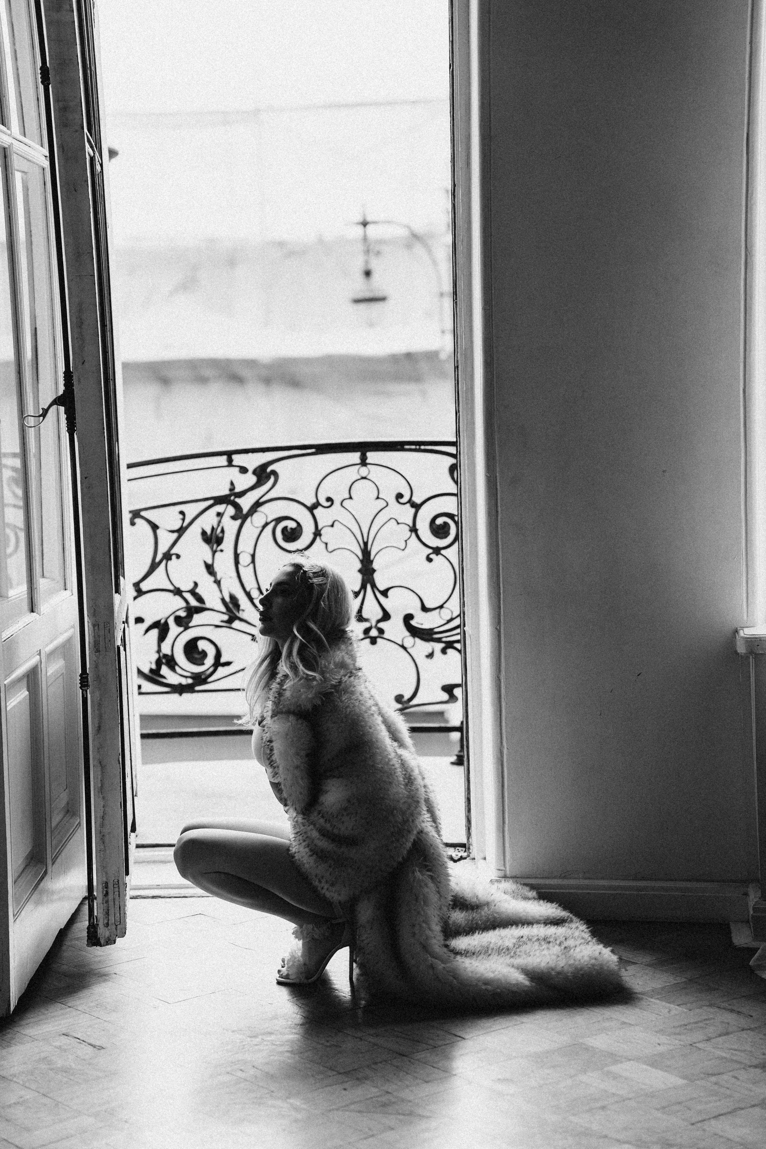 МИНИМАЛИЗМ В СТУДИИ НА ЧЕРНЫШЕВСКОЙ В СТУДИИ С БАЛКОНОМ. Профессиональный фотограф, Санкт-Петербург — Виктория Богомолова